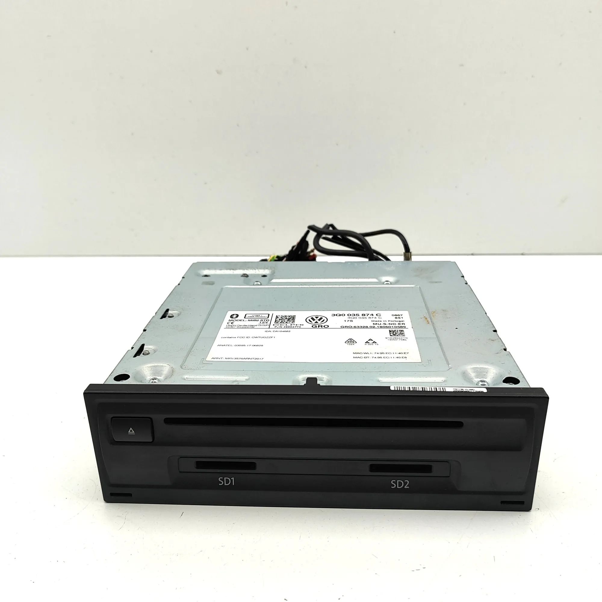 Volkswagen Passat (B8) Navigation Control Unit 3Q0035874C Navigation Control Unit VW PASSAT (B...