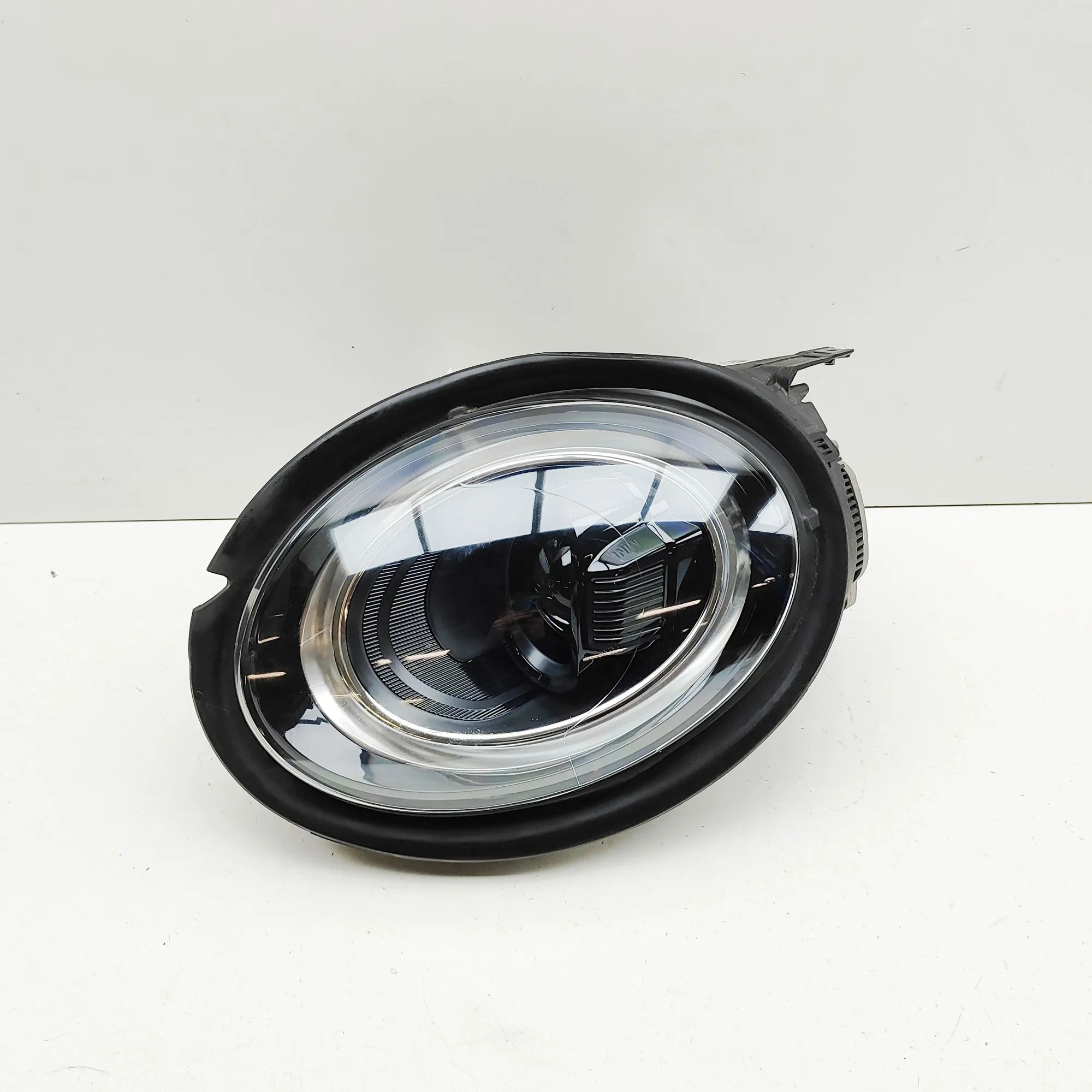 Mini One, Cooper (F55 / F56 / F57) Front Right Headlight 5A01964 Front Right Headlight MINI COOPER (F55)...