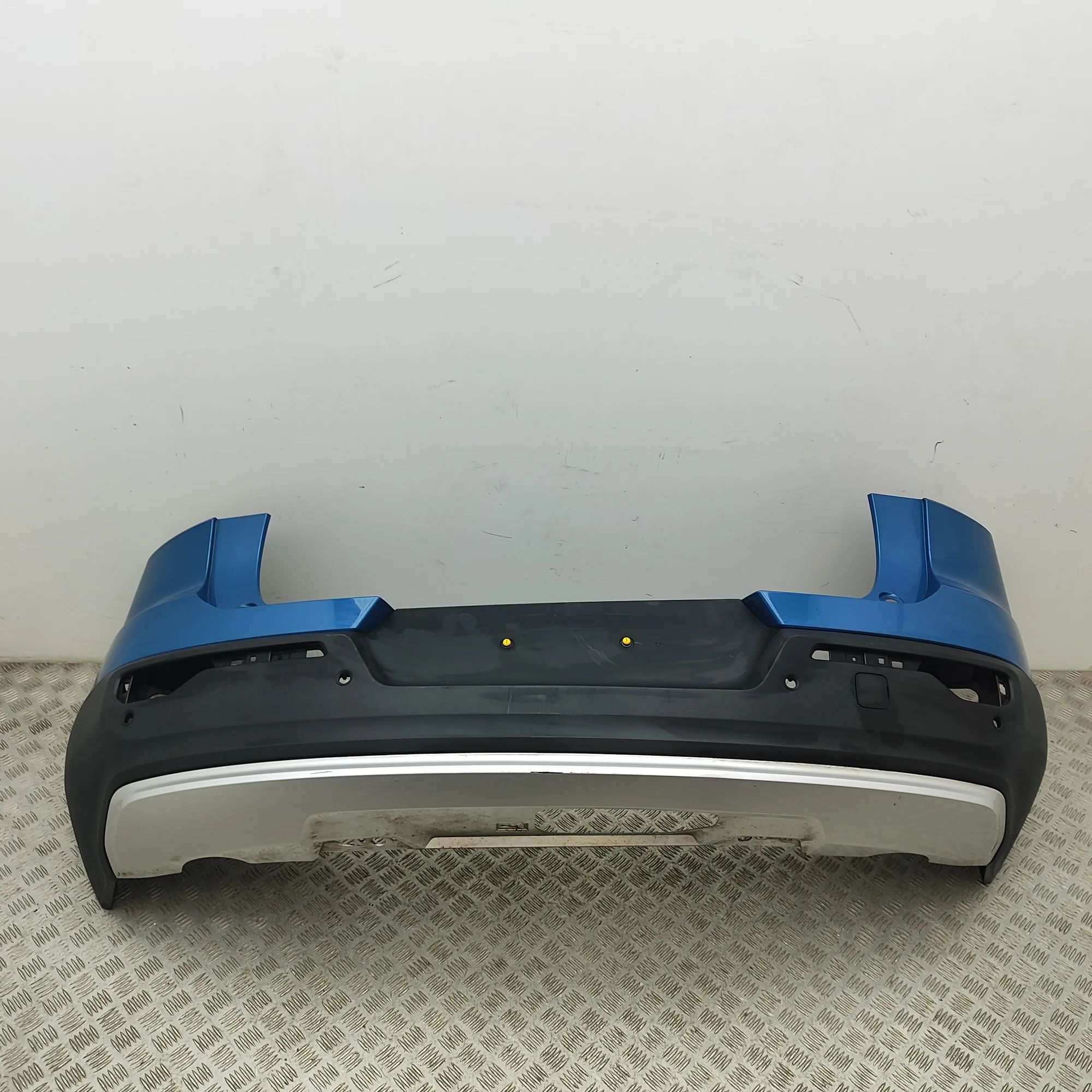 Volvo XC40 / EX40 rear bumper 32273900, 31449336, 31449337, 32273898 Rear Bum...