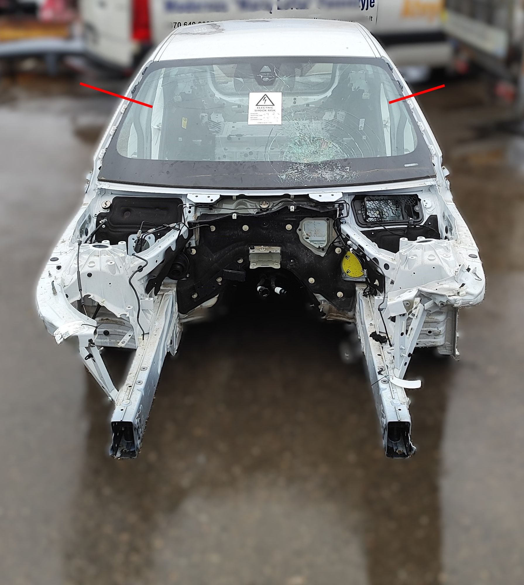 BMW i4 (G26) Roof Roof BMW I4 (G26) (2022-...)

Generation: I4 (G...