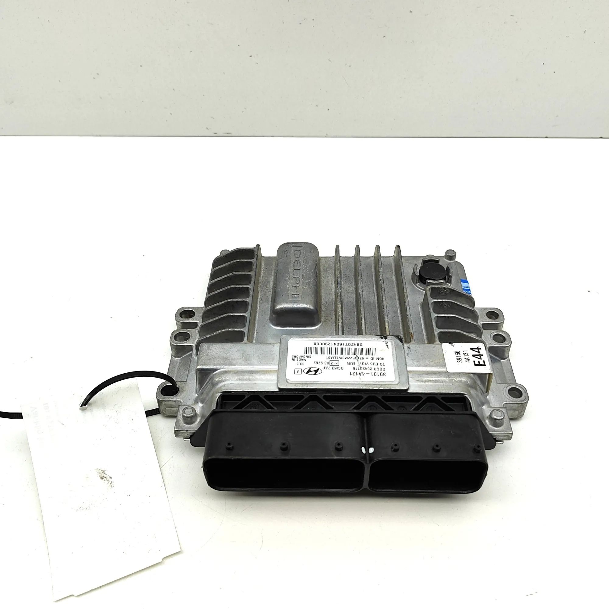Hyundai H-1 Engine Control Unit