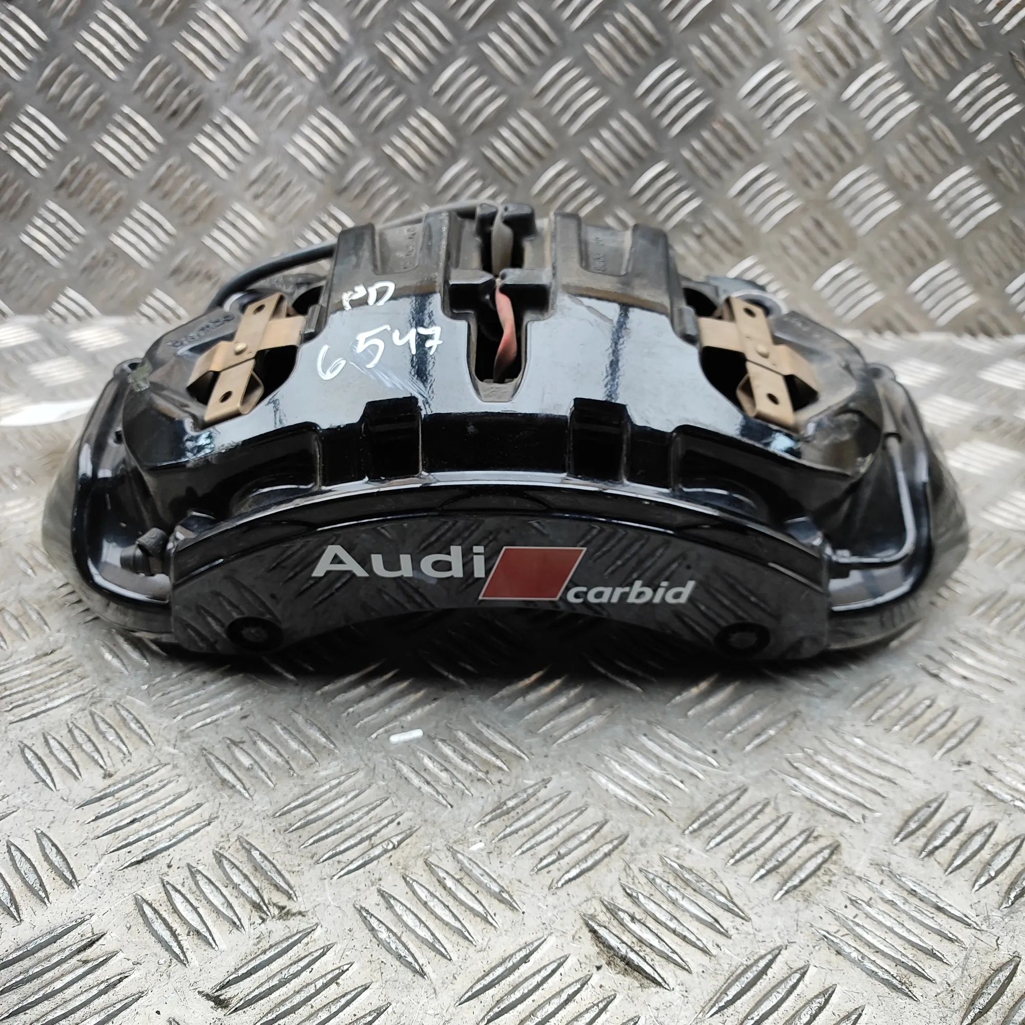 Audi e-tron GT (FW) Front Right Brake Caliper 9J1615124, 9J1907637, 9J1615123 Front Right Bra...
