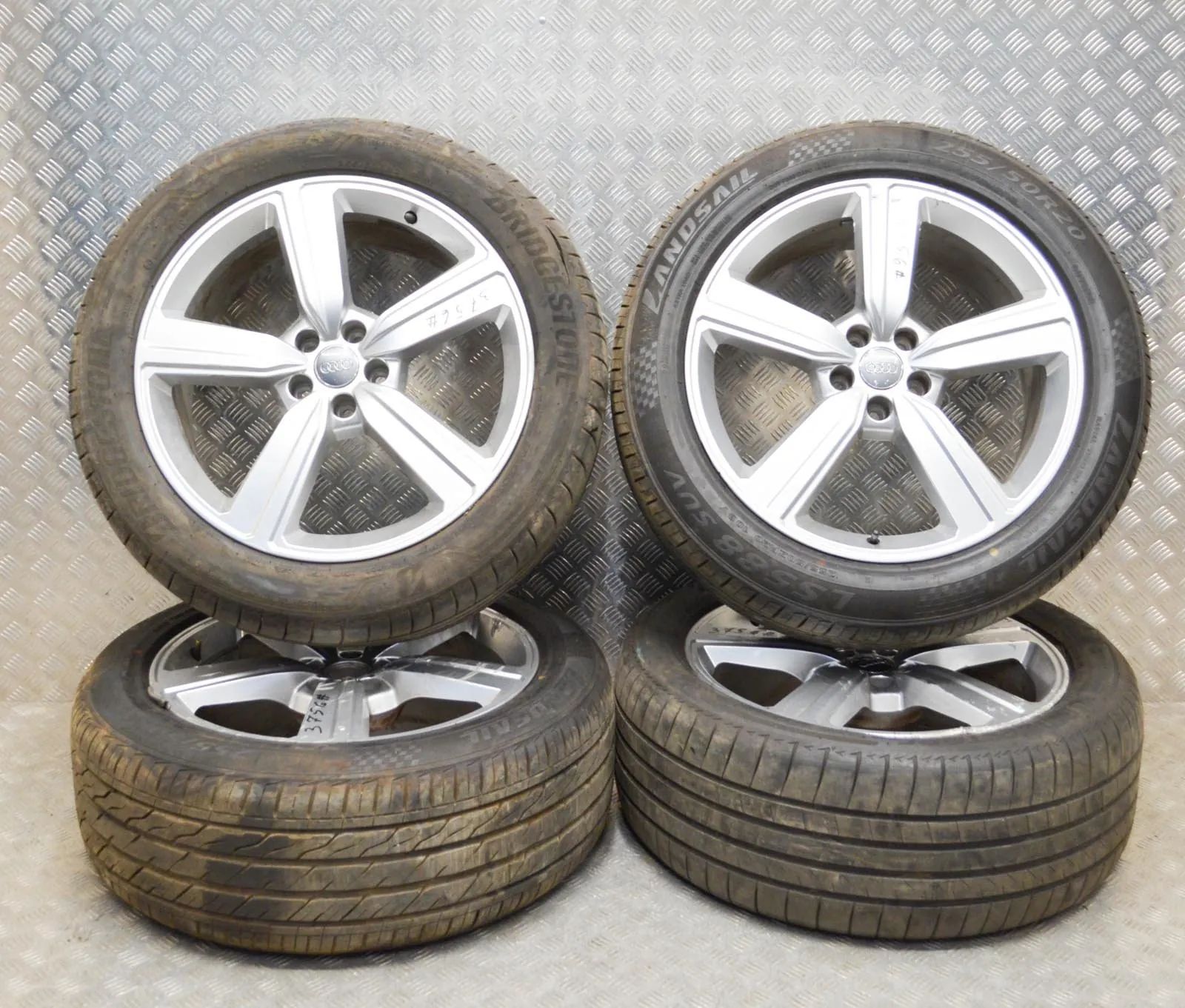 Audi e-tron Alloy Wheel Set 4KE601025S Alloy Wheel Set AUDI E-TRON (GEN) (2...