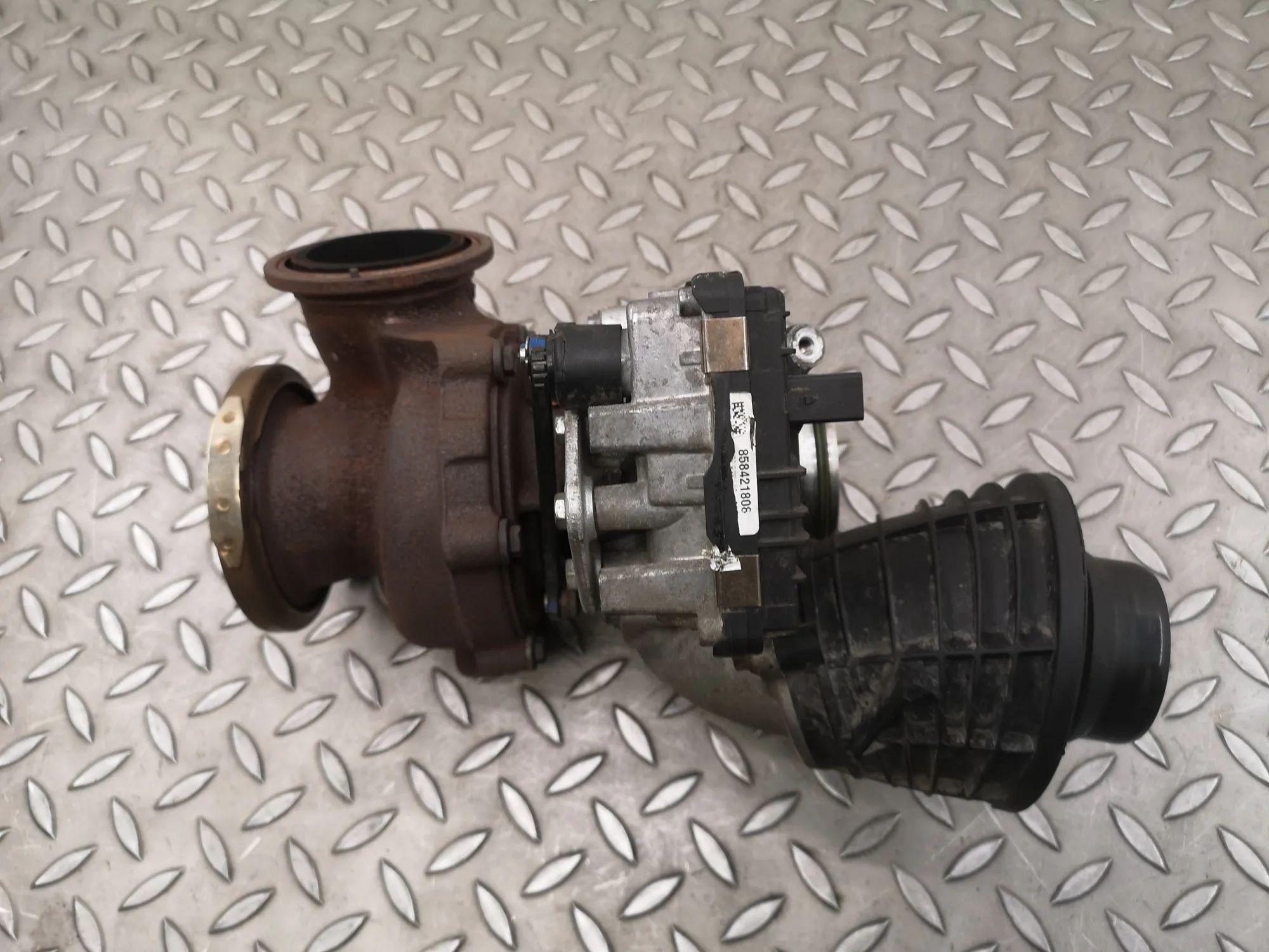BMW 5 (G30 / G31) Turbocharger 8584218 Turbocharger BMW 5 SERIES (G30) (2016-....