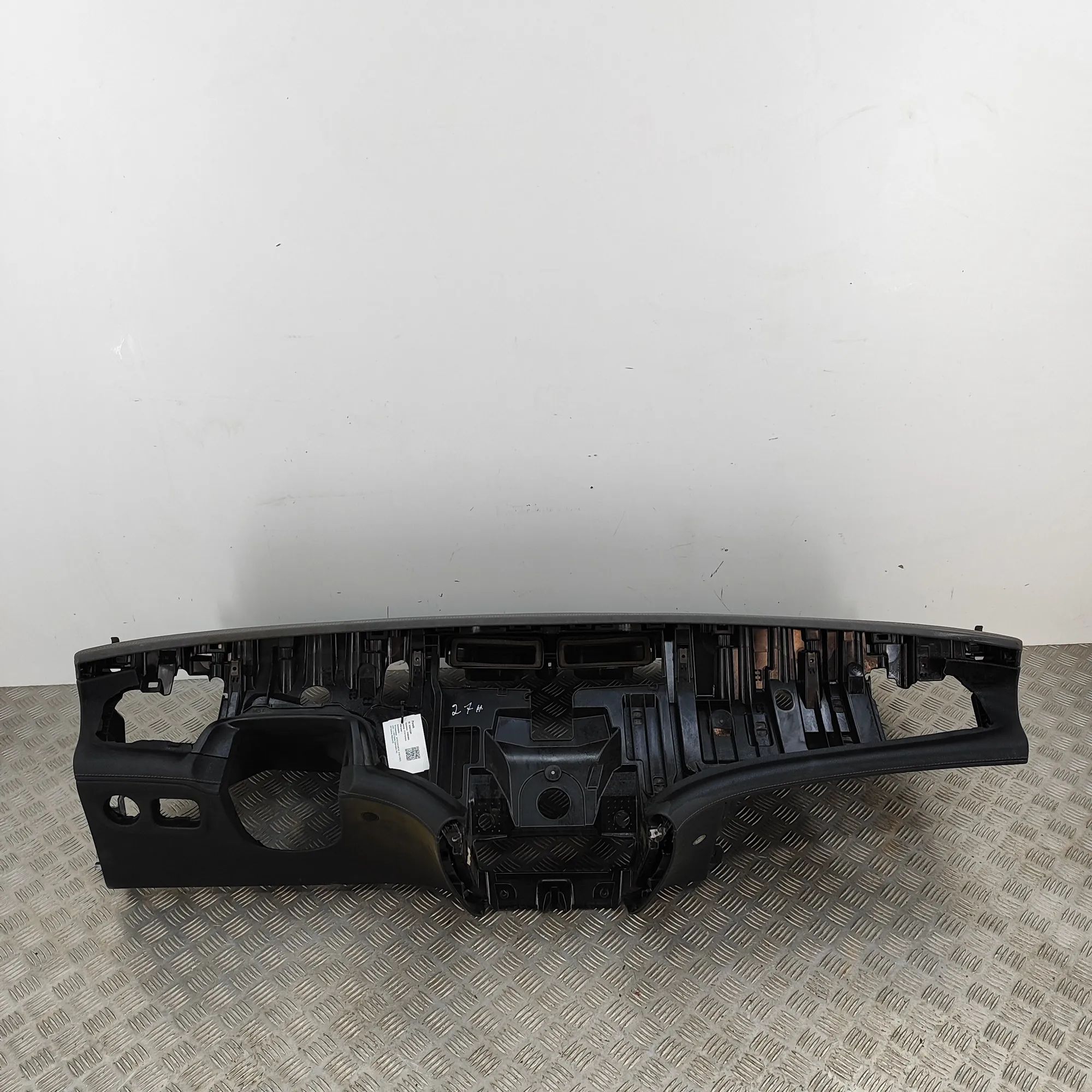 Mercedes-Benz EQS (V297 / X296) Dashboard A2976803000 Dashboard MERCEDES-BENZ EQS (V297) ...
