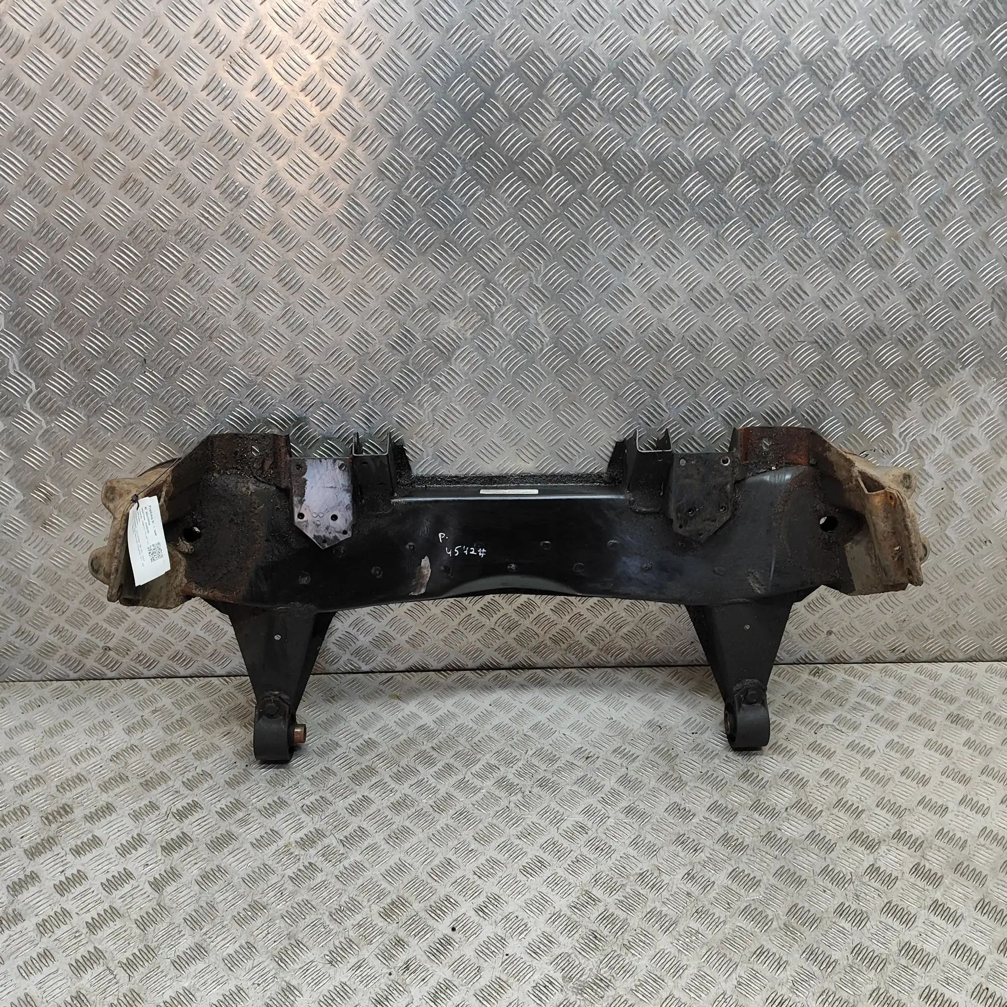 Front subframe Brand/Model: ASTON MARTIN DB7
Year: 1995
Engine...
