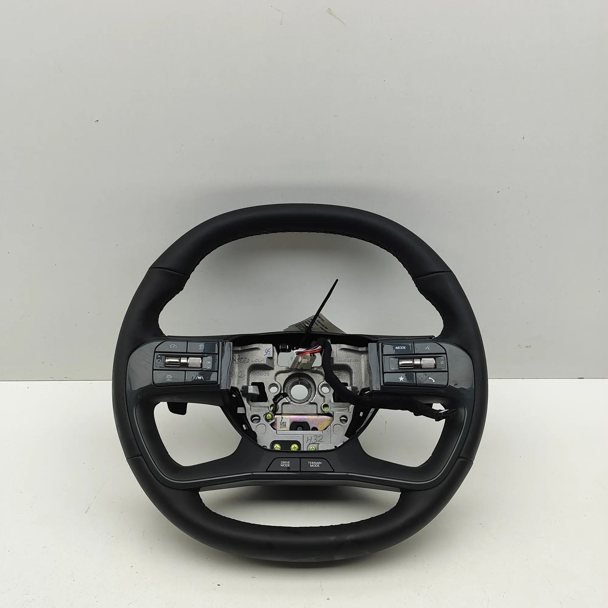 Kia EV9  steering wheel 56113-DO000 Steering Wheel KIA EV9 (MV) (2023-....