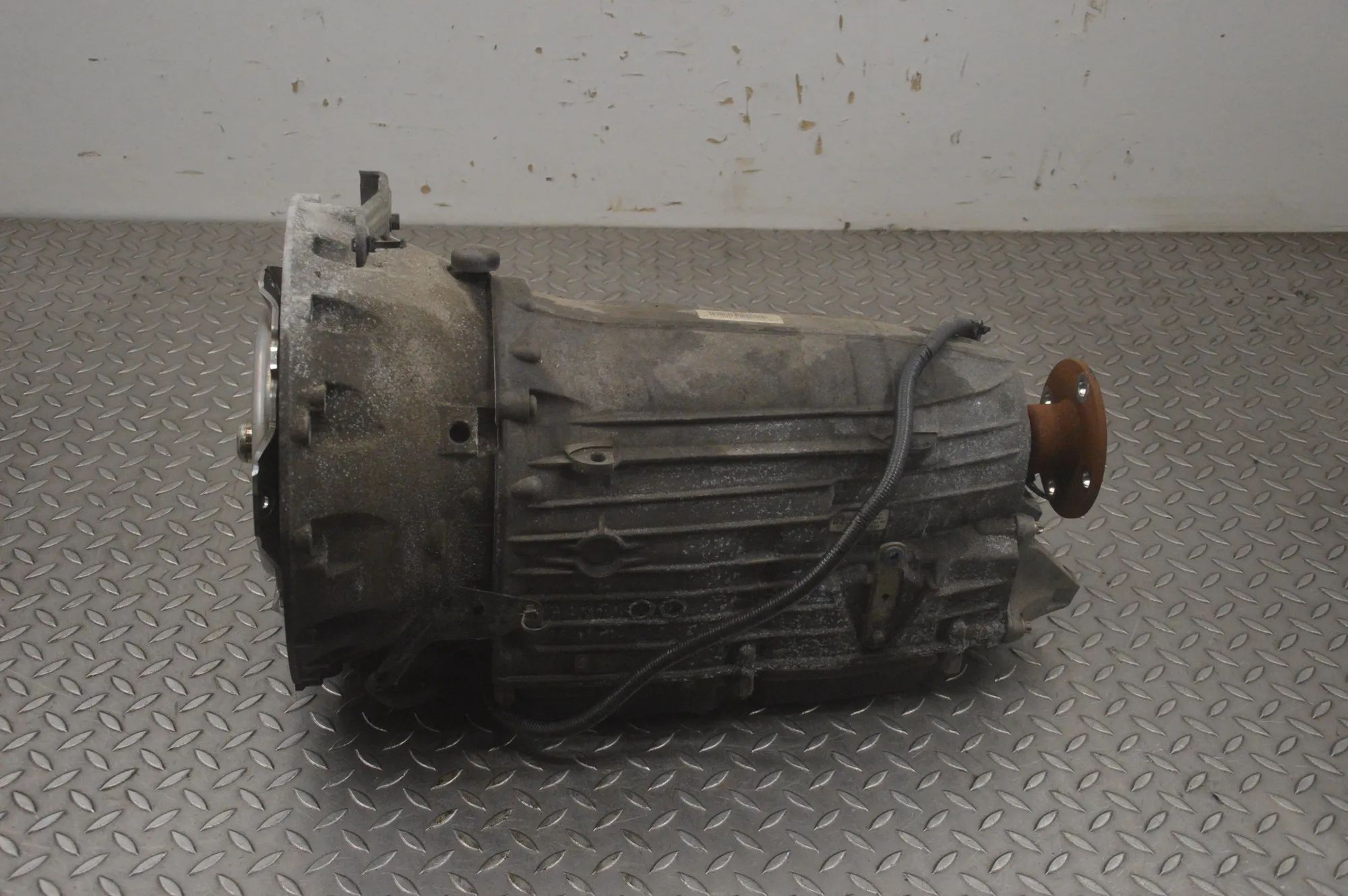 Infiniti Q50 Gearbox A2302710100, 1425200839, R2302710501, 722270650...