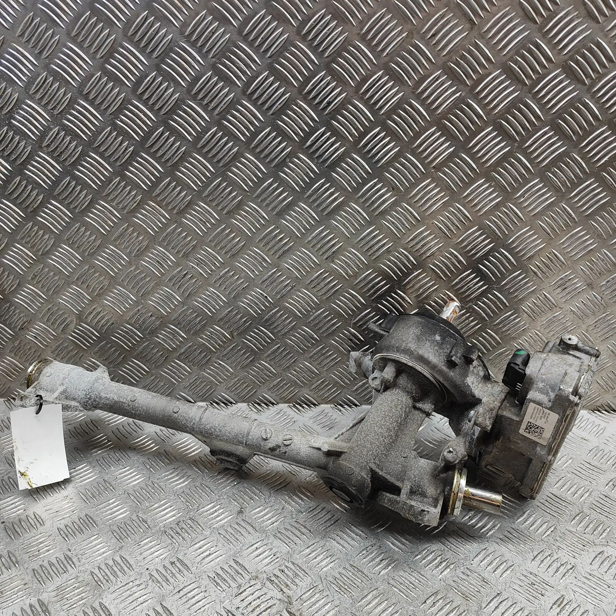 BMW X2 (F39) ohjaushammastanko 6892298 Steering Rack BMW X2 (F39) (2018-...)

...