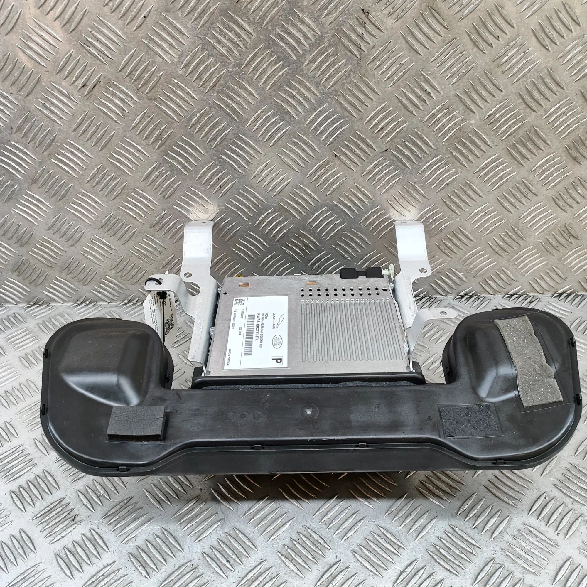 Jaguar F-Type Music Navi CD Radio Player Head Unit KW93-19C211-PK Music Navi CD Radio Player Head ...