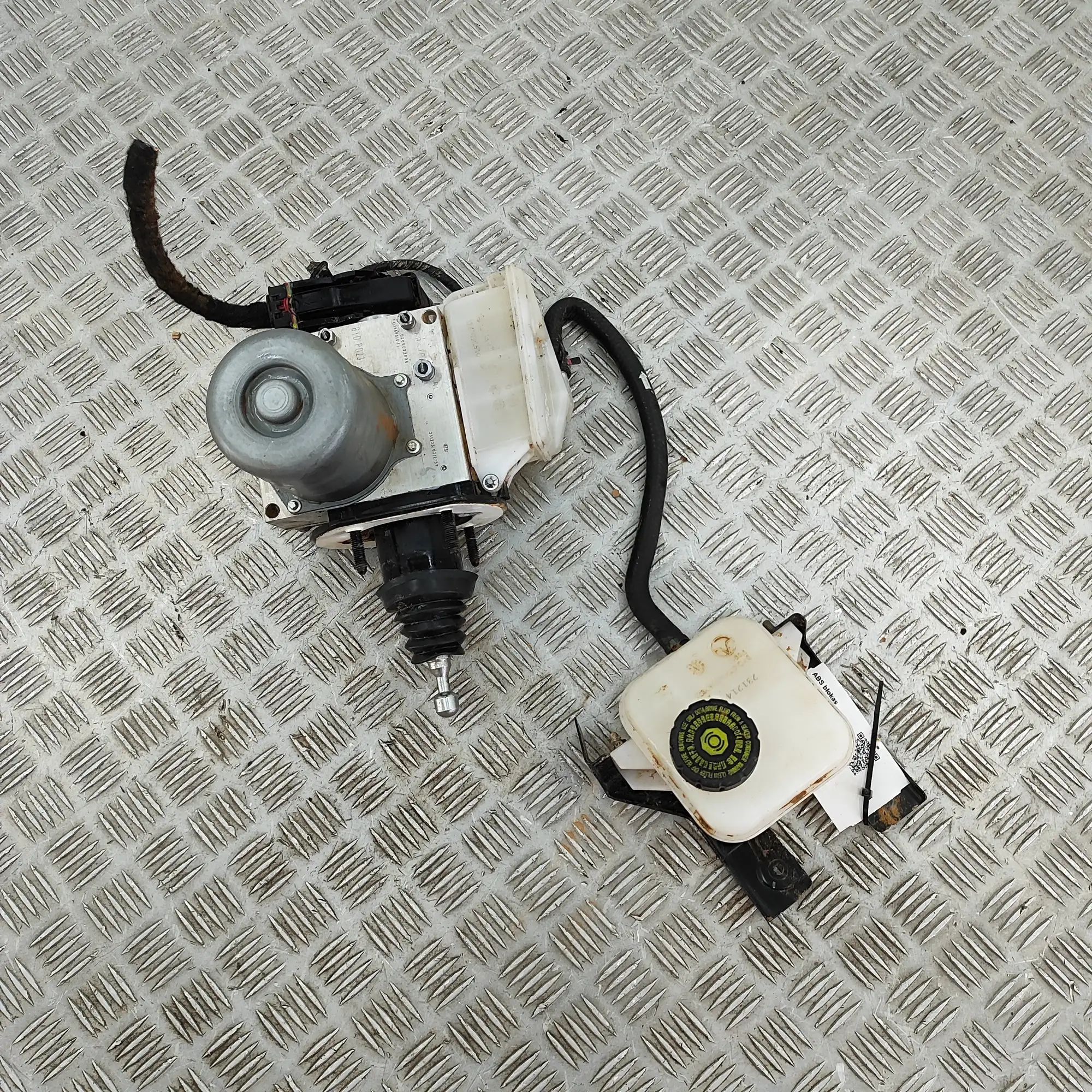 BYD Seal ABS Hydraulipumppu TA-3568010-F1 ABS Pump BYD SEAL (2022-...)

Par...
