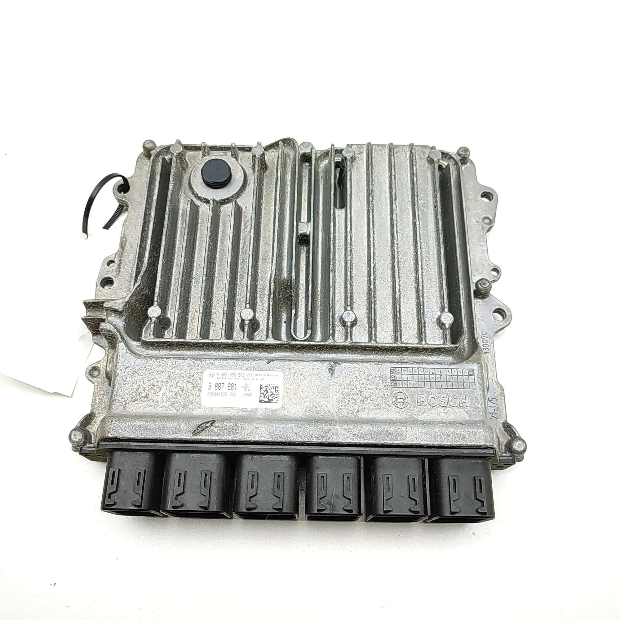 BMW 5 (G30 / G31) Engine Control Unit 0281036809, 1039T41252, 9887681 Engine Control ...