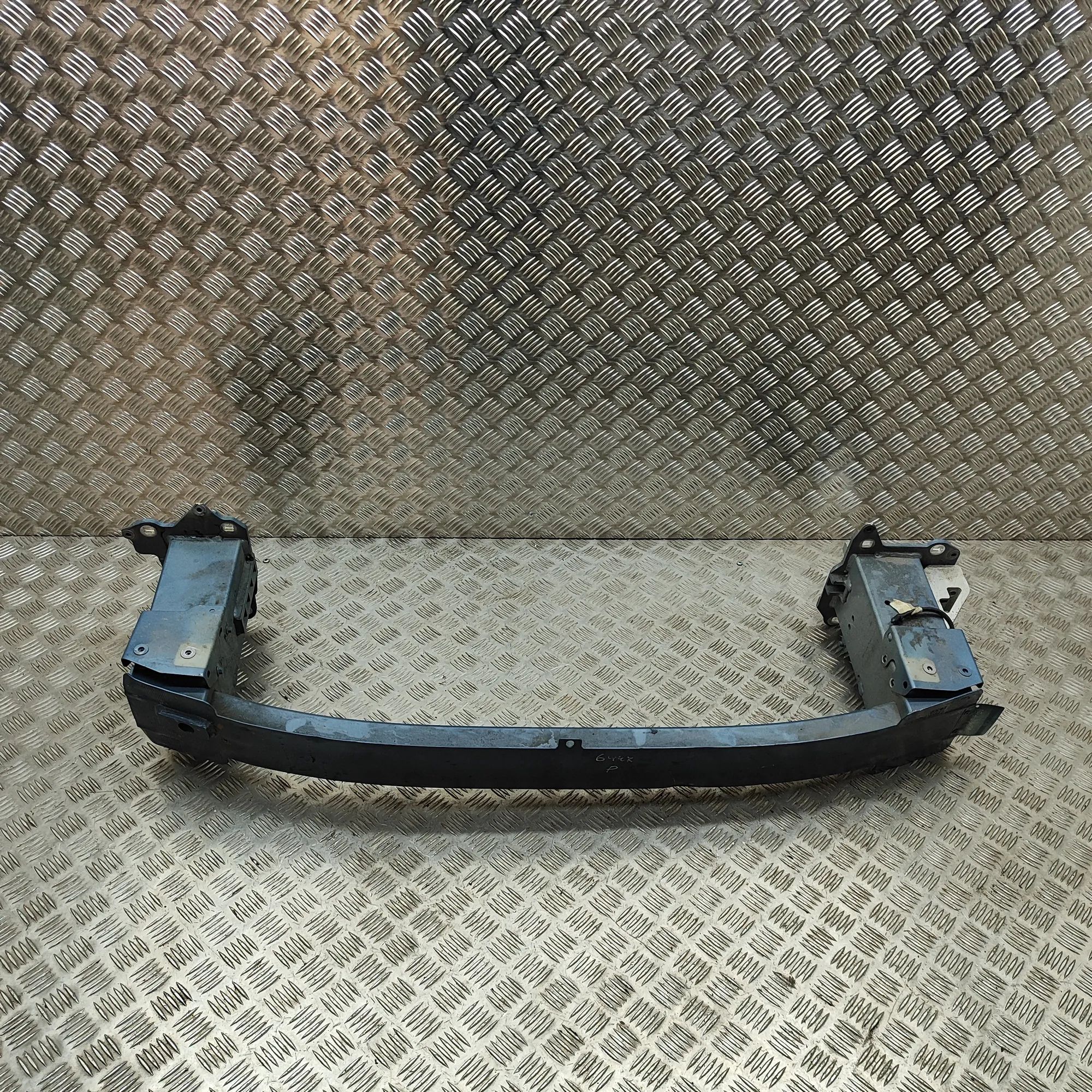 Volvo XC40 / EX40 Front Reinforcement Crash Bar 32377472 Front Reinforcement Crash Bar VOLVO XC...
