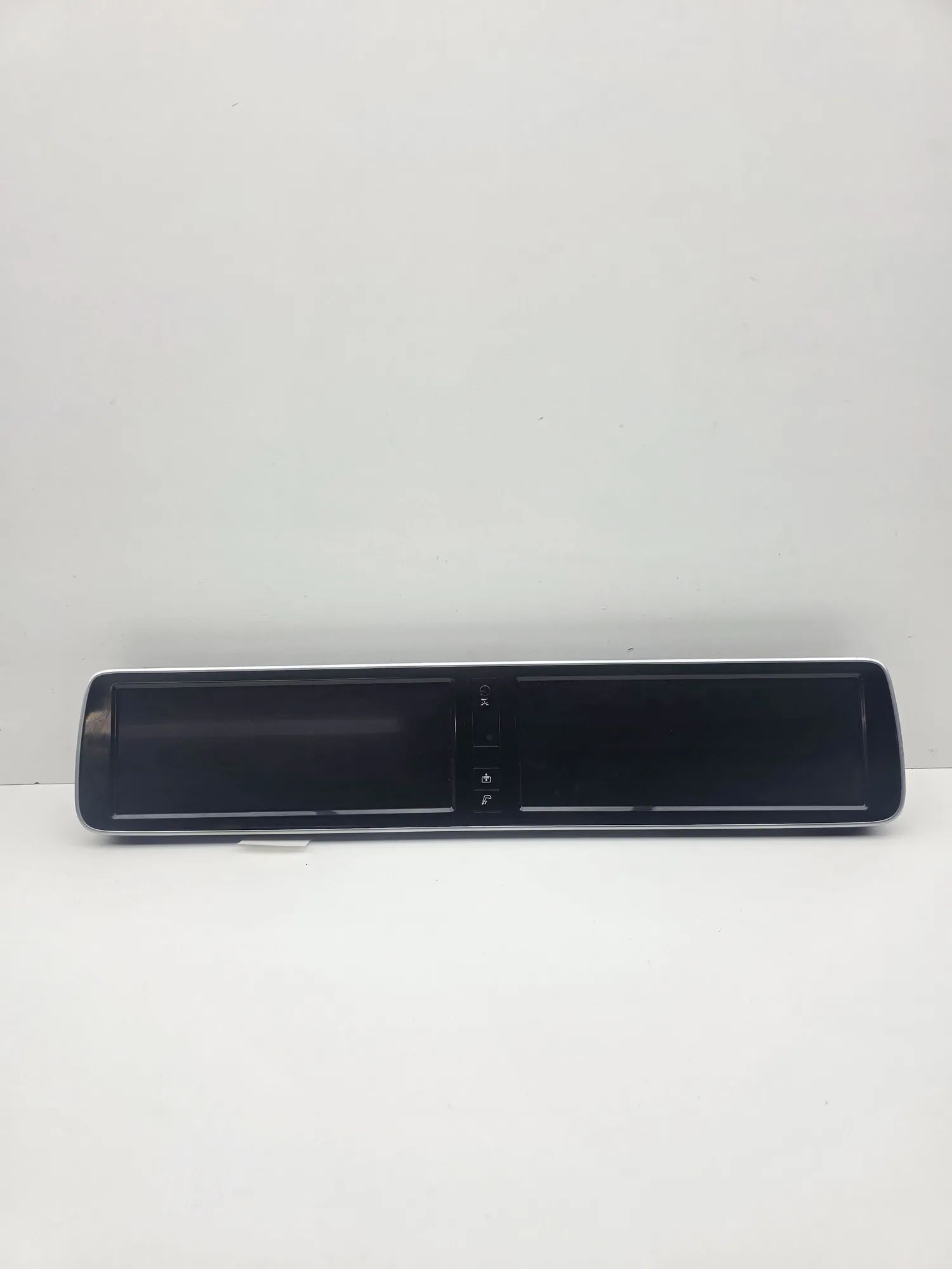 Mercedes-Benz A (W176) Navigation Screen Display A2226800275, A2229020203, A2229005205 Navigatio...