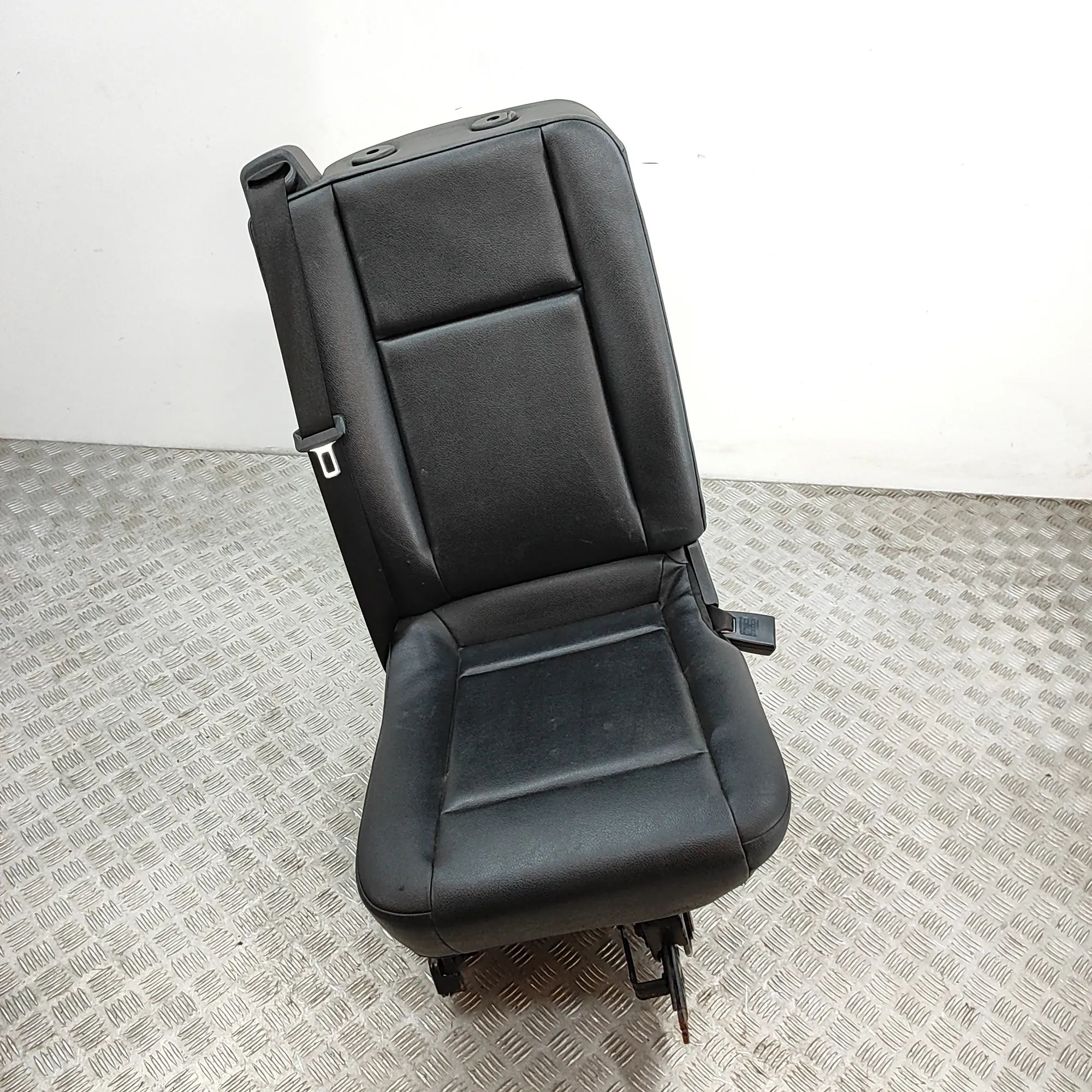Mercedes-Benz V / Vito / EQV (W447) Takapenkki A4479506202 Rear Seat MERCEDES-BENZ VITO (Toure...