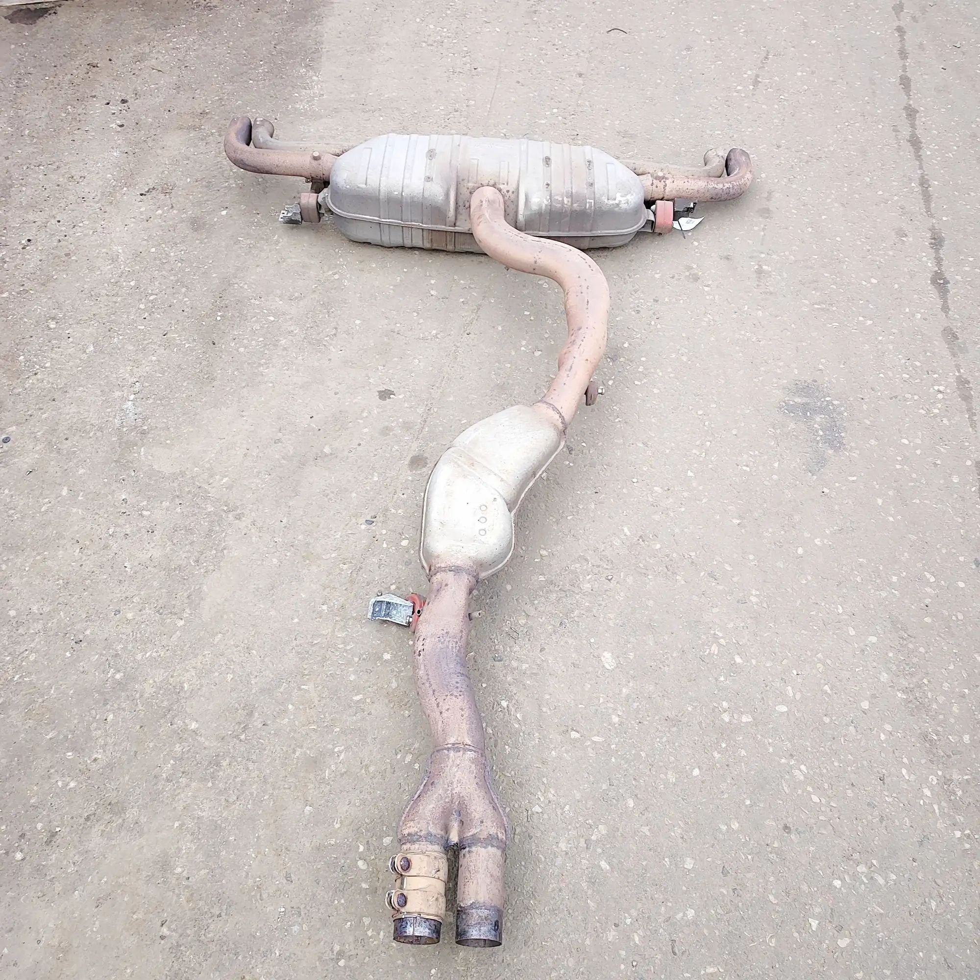 Audi Q3 (F3) Exhaust 83A253211A, 8V0253611D Exhaust AUDI Q3 (Sportba...