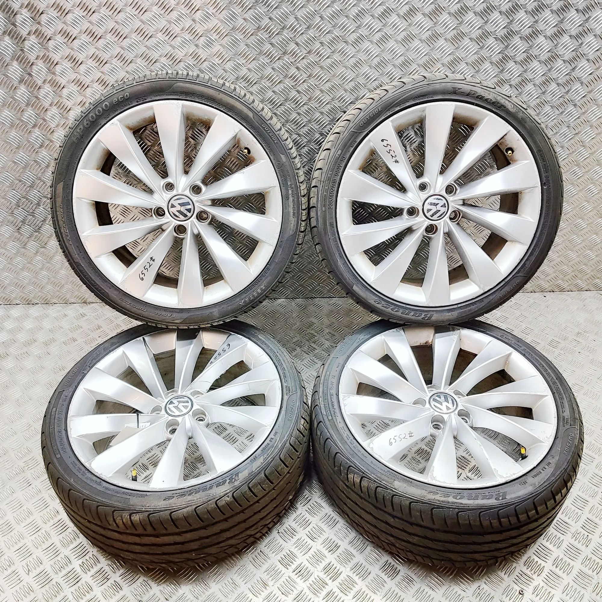 Volkswagen Passat CC / CC Alloy Wheel Set 3C8601025AB Alloy Wheel Set VW CC (358) (2011-2...