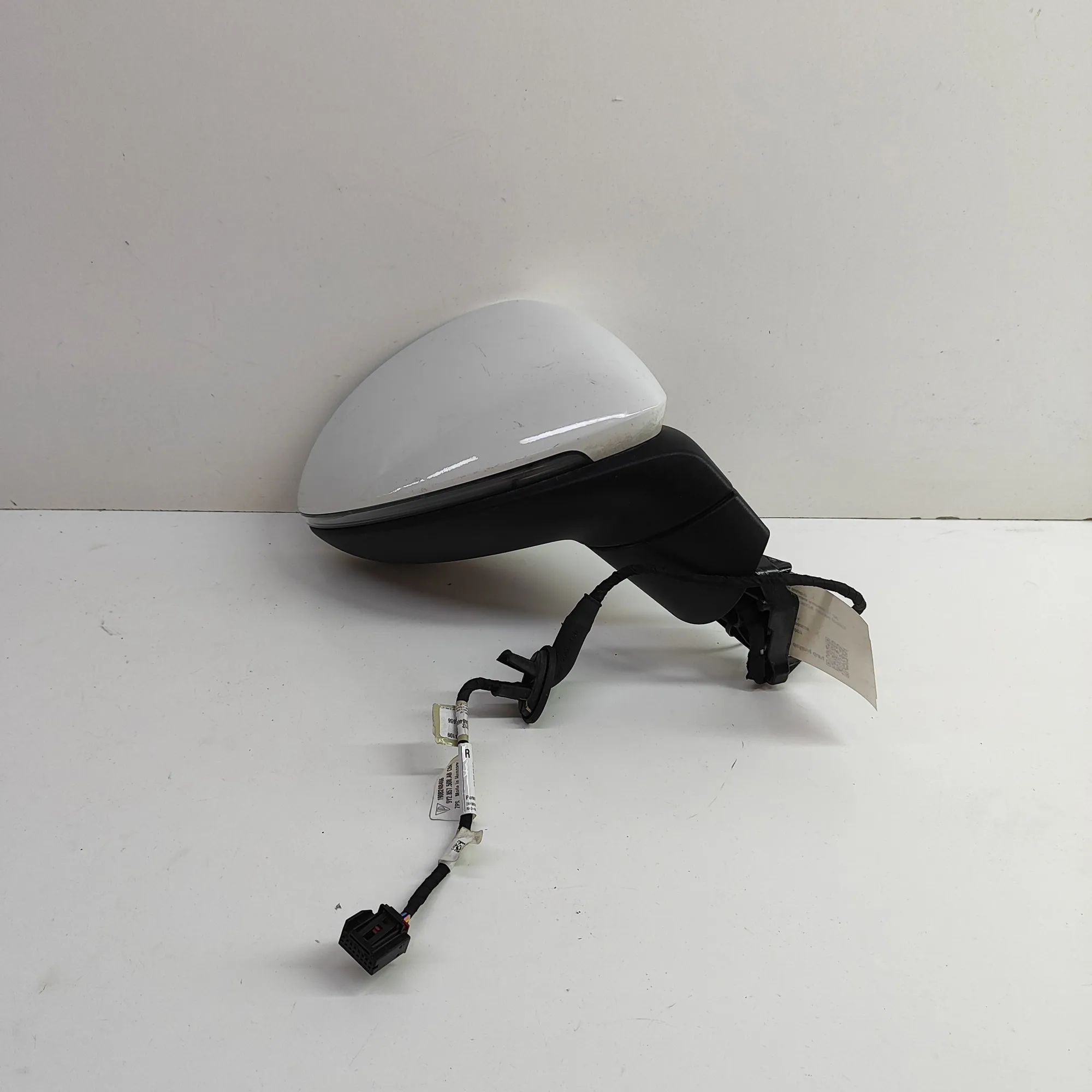 Porsche Cayenne Right Side Wing Mirror