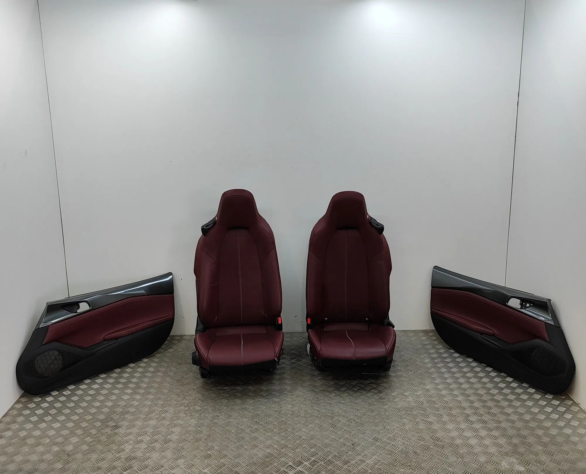 Mazda MX-5 Interior Seats W/ Door Cards Kit N2436846X, NF6M-57-150A, NF6M-57-100A, N2436843...