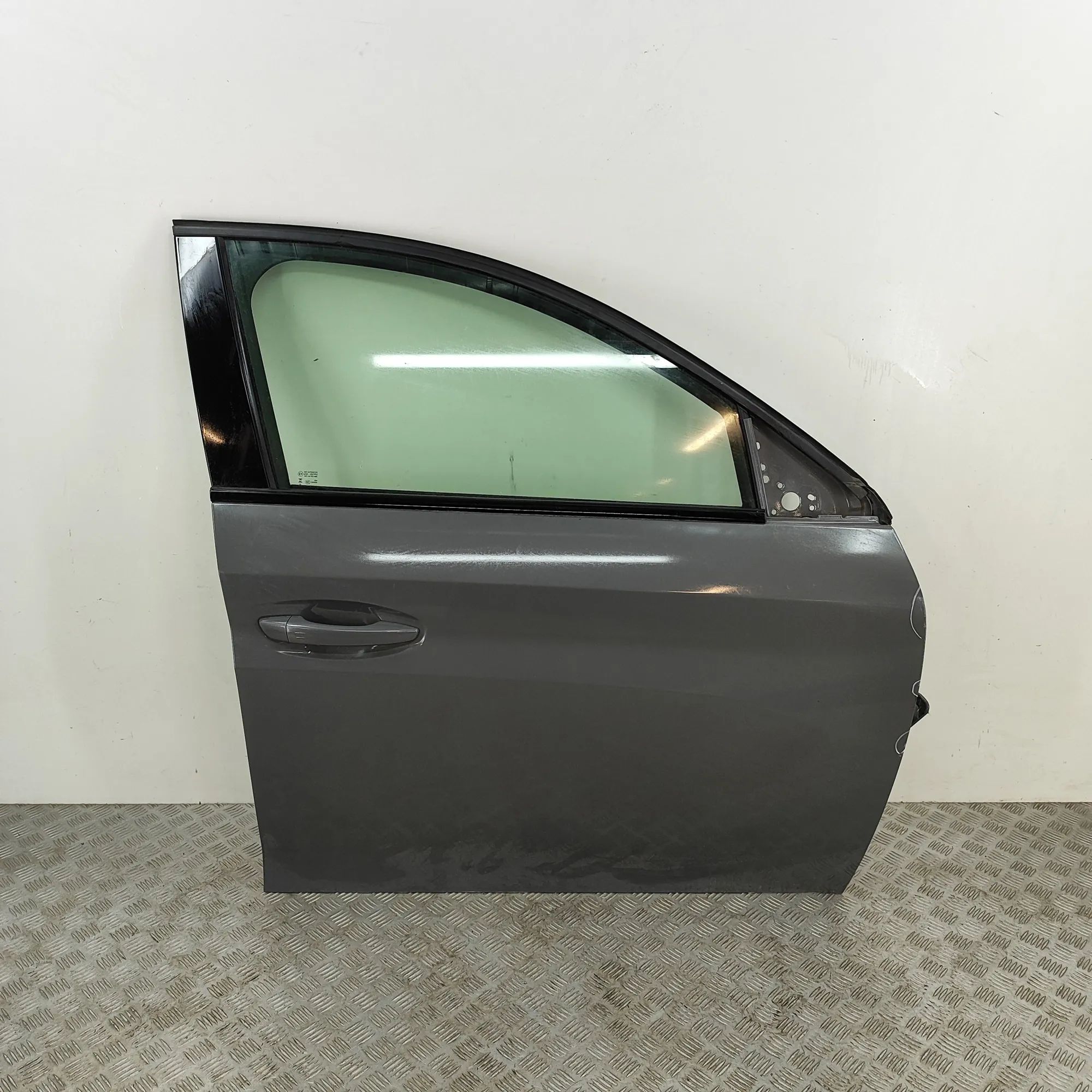 Peugeot 208 Front Right Door 9827577580 Front Right Door PEUGEOT 208 (II UB_...