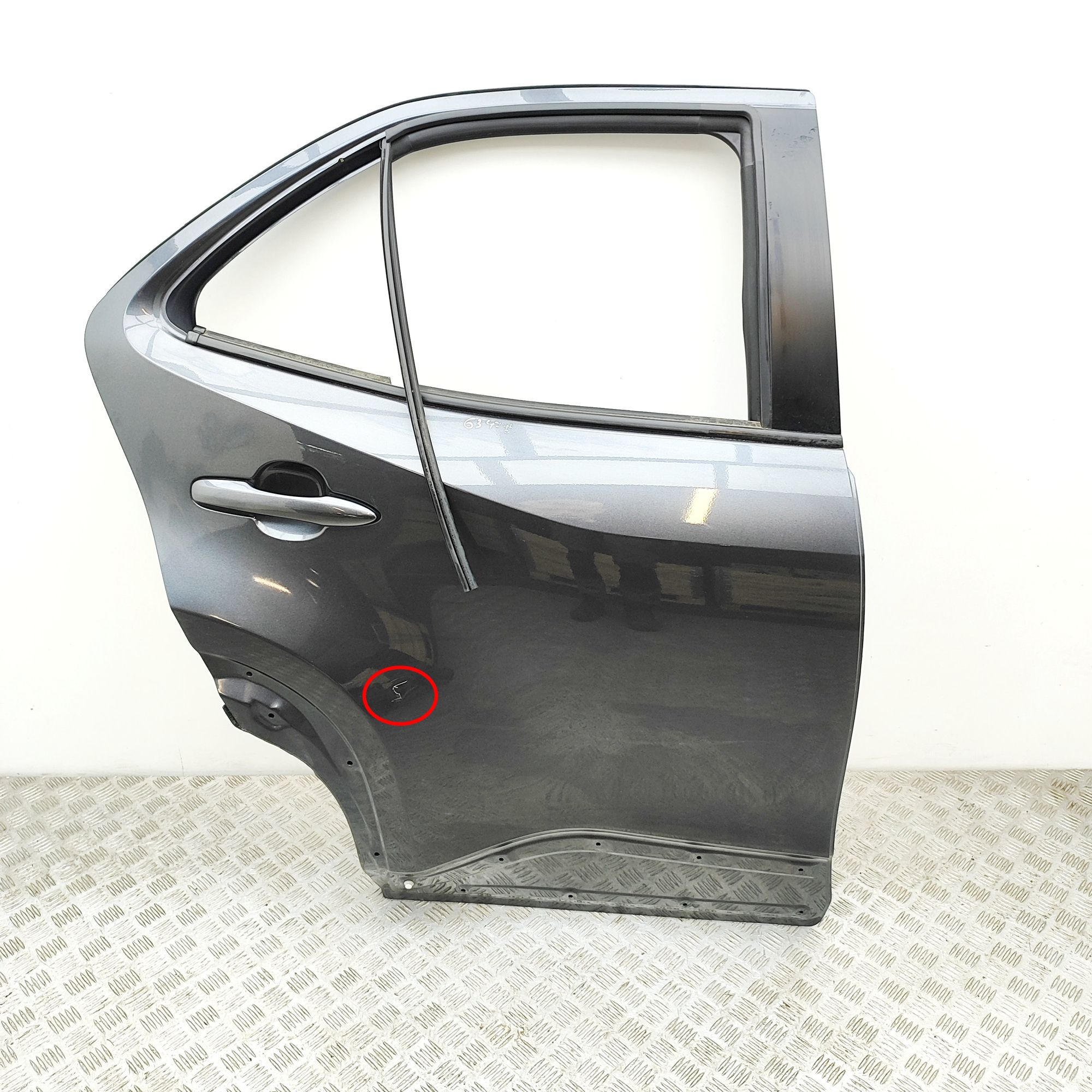 Toyota Yaris Rear Right Door 67003-K2010 Rear Right Door TOYOTA YARIS (CROSS...