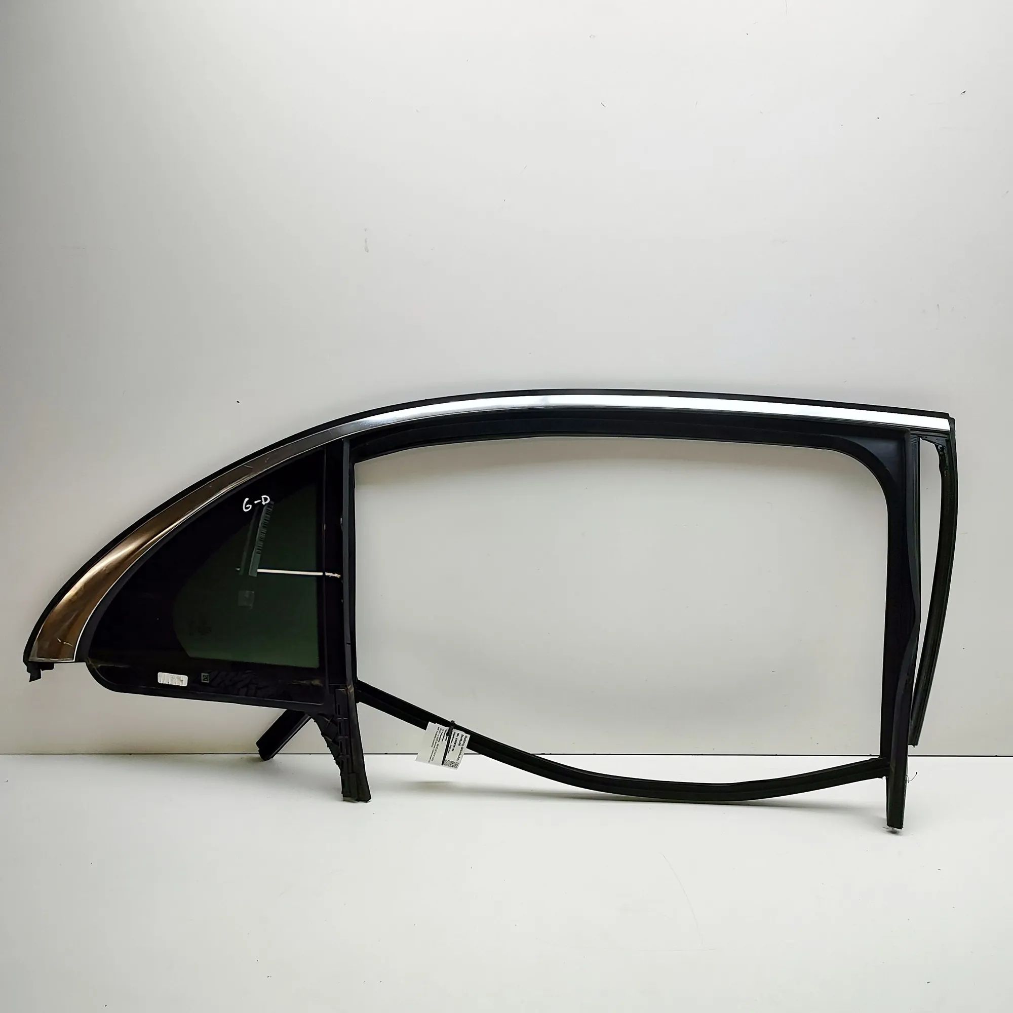 Mercedes-Benz A (W177) Right rear door window A2237306610 Right rear door window MERCEDES-BEN...