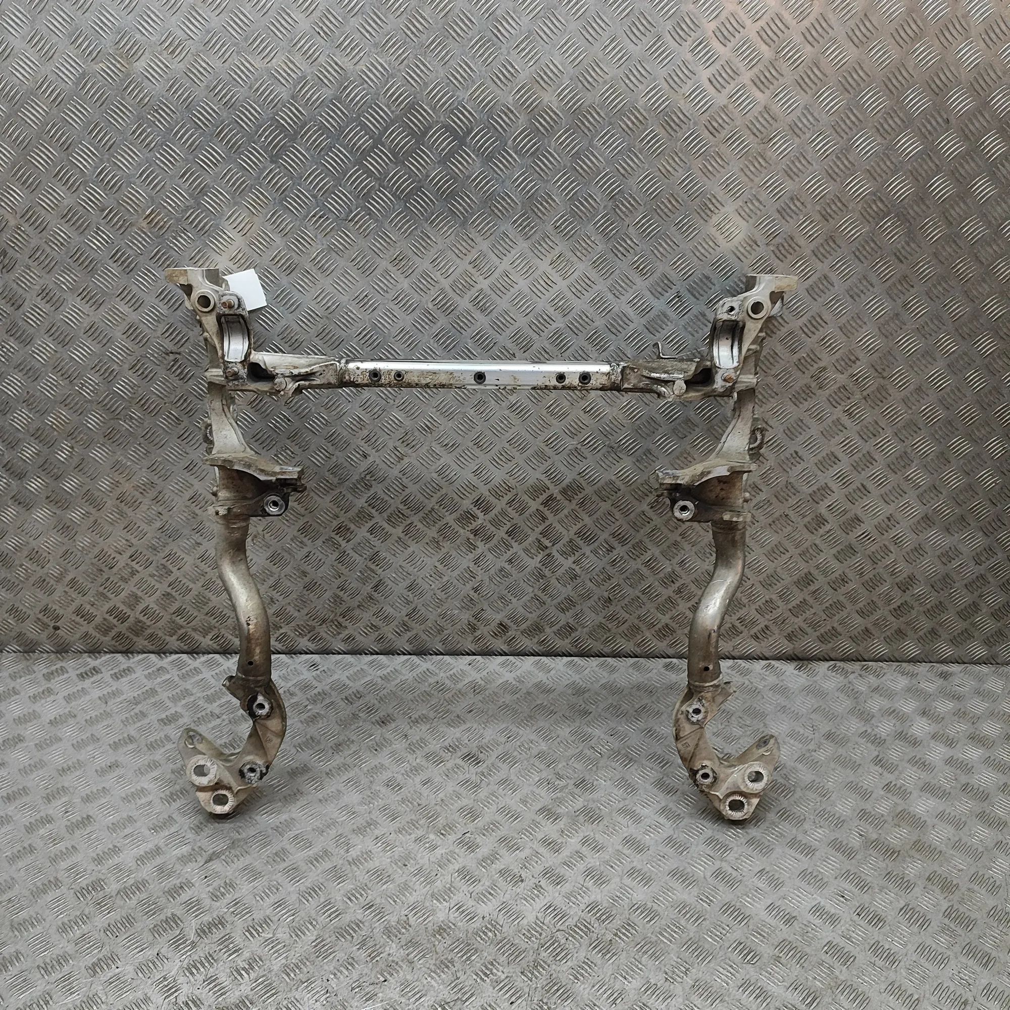 Audi Q8 Front subframe 4M0399315R Front Subframe AUDI Q8 (4MN) (2018-....