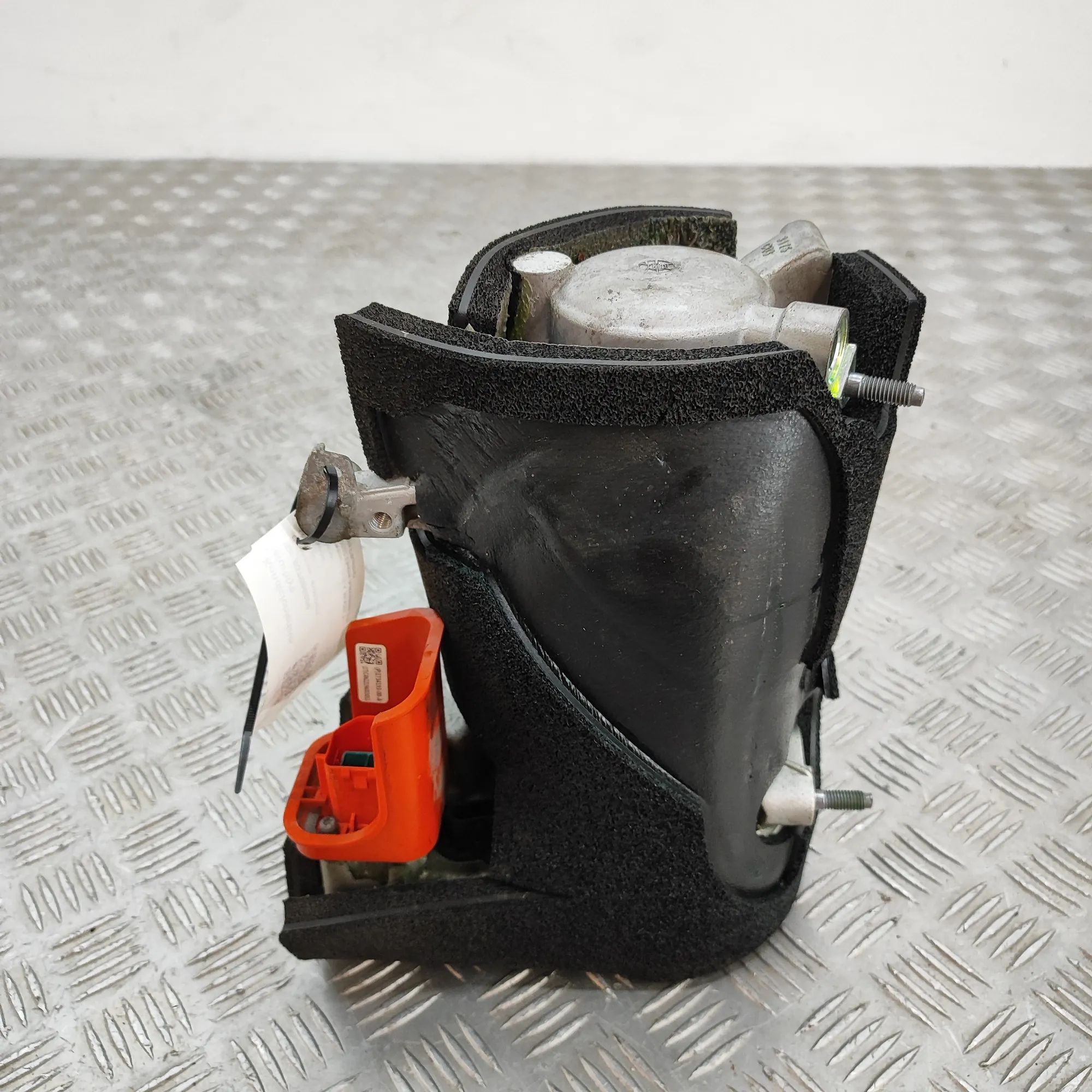 Tesla Model Y Air Condition A/C Pump 1734193-00-A, 1501256-98-M Air Condition A/C Pu...