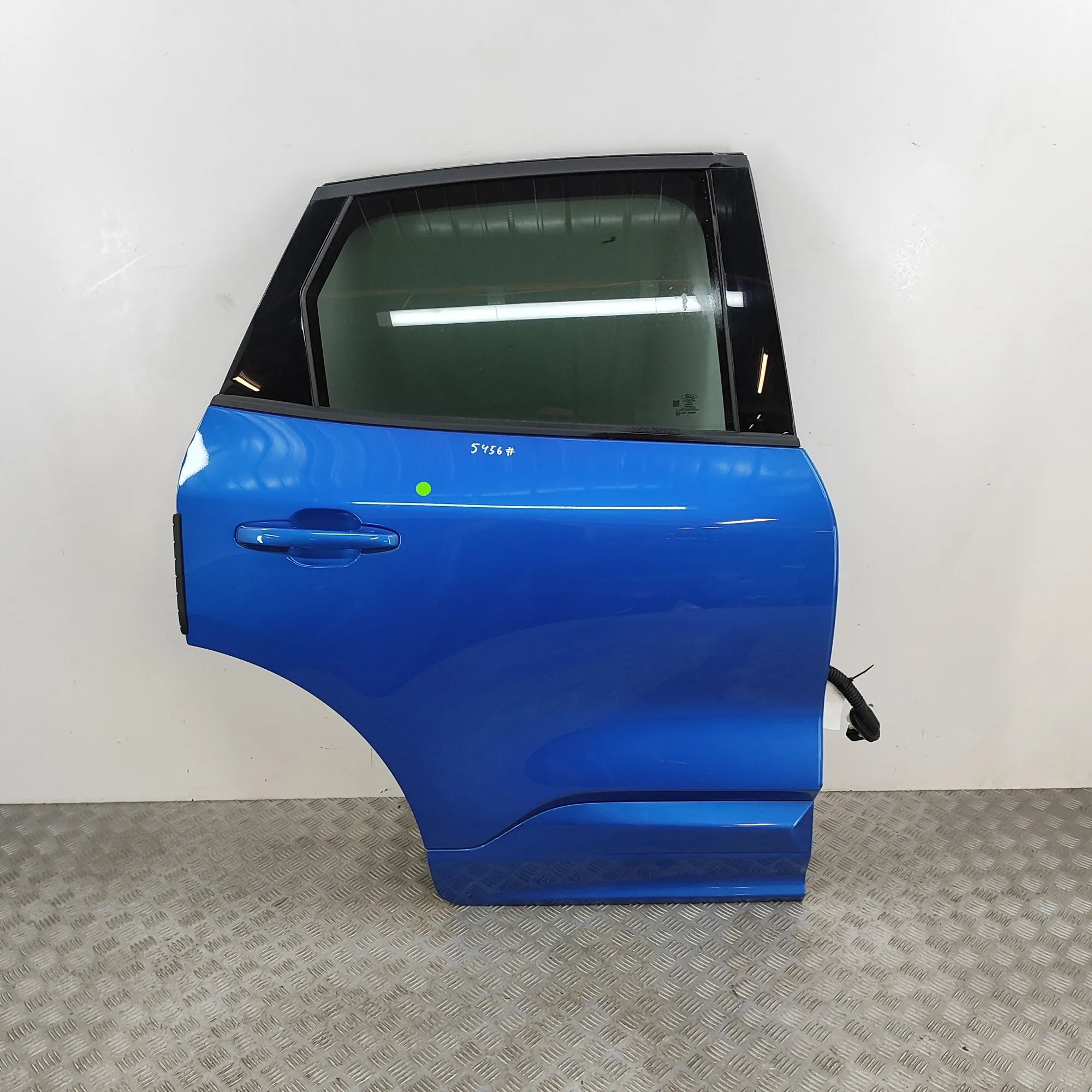 Ford Kuga Rear Right Door PLV4B-S24630-AN, LV4B-S24720-AL Rear Right Door...