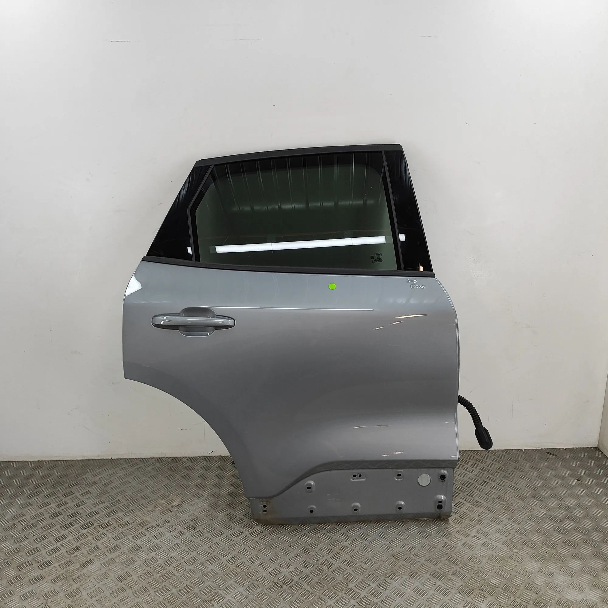 Ford Kuga Rear Right Door PLV4B-S24630-AN, LV4B-S24704-AC Rear Right Door...