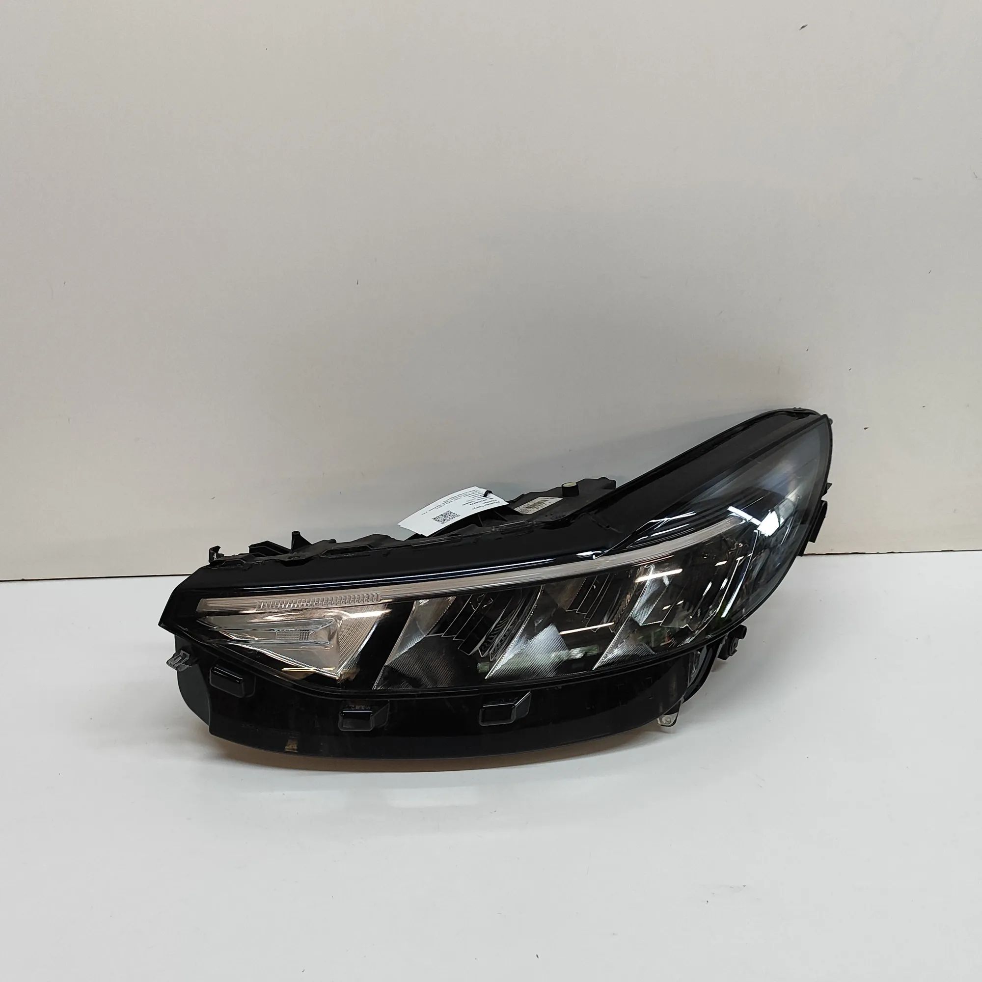 Ford Kuga Front Left Headlight PV4B-13E015-DE Front Left Headlight FORD KUGA (...