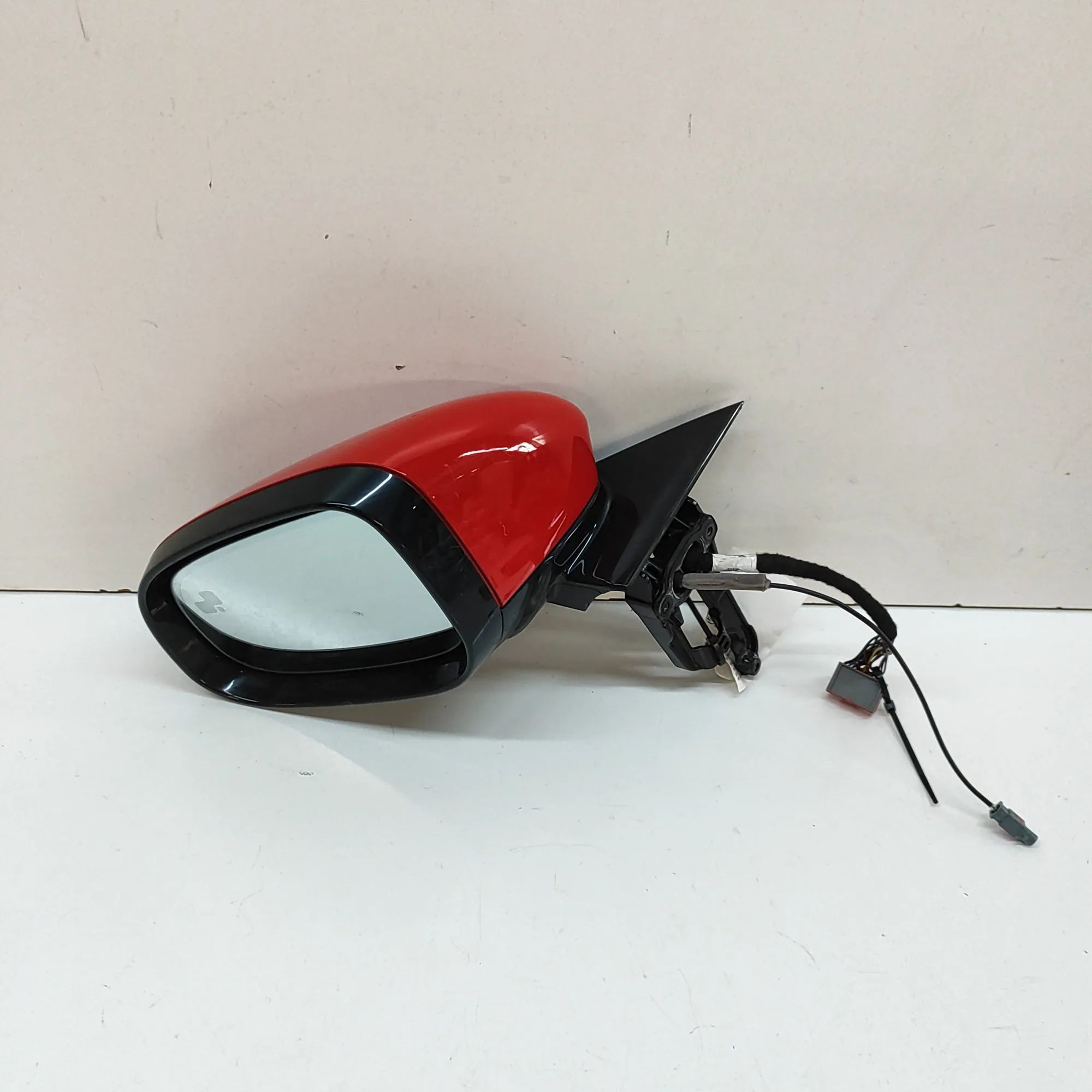Jaguar I-Pace Left Side Wing Mirror J9D3-17E699-HA Left Side Wing Mirror JAGUAR I-P...