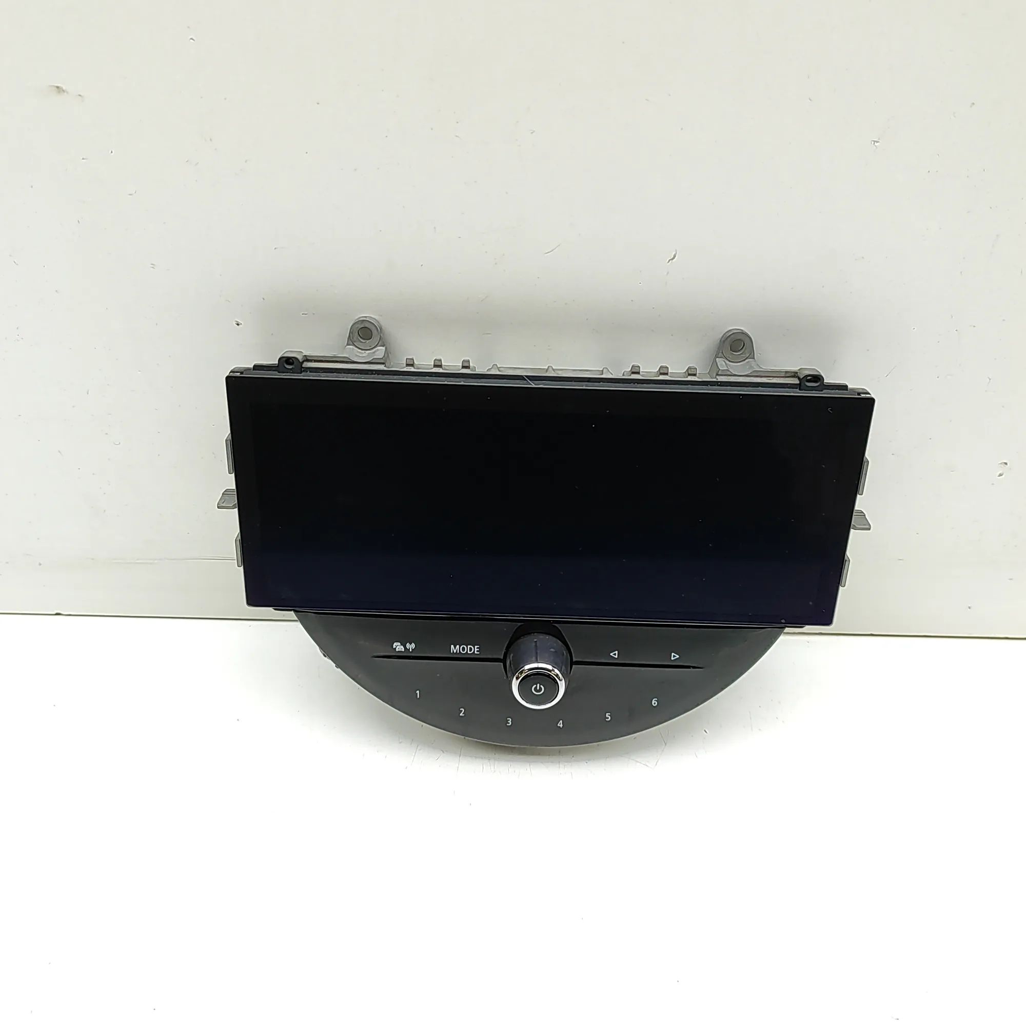 Mini One, Cooper (F55 / F56 / F57) Navigation Screen Display 5A0A3E9, 5AC014745, 9824925 Navigation Screen D...