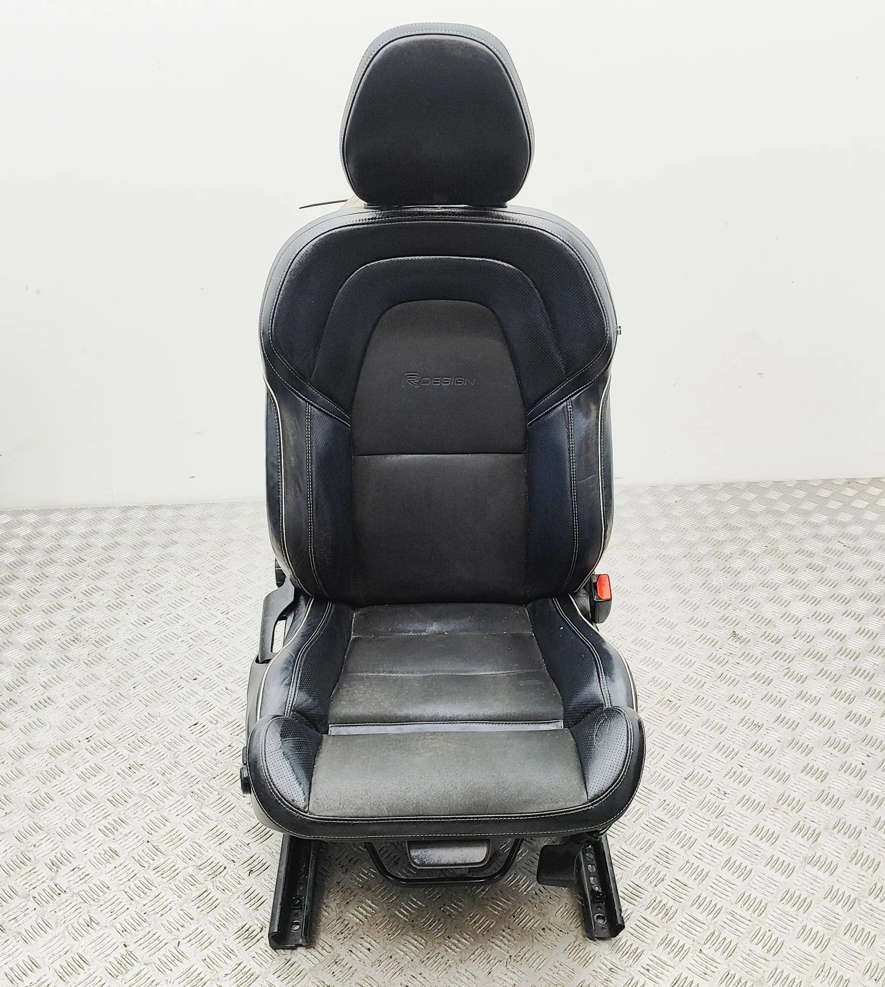 Volvo S90 Front Right Seat 32341693 Front Right Seat VOLVO V90 (II) (2016-...