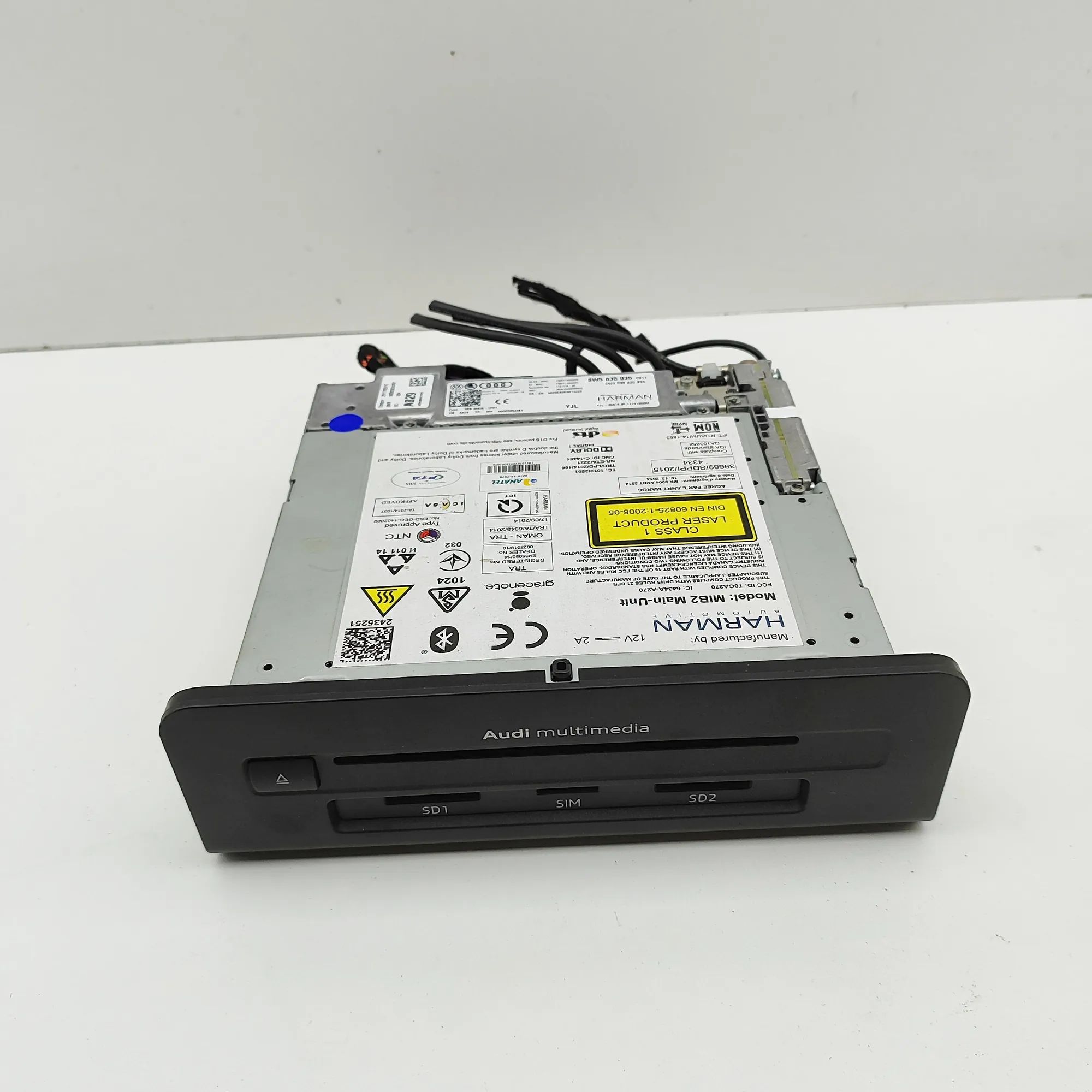 Audi Q5 (8R) Music Navi CD Radio Player Head Unit 8W5035035 Music Navi CD Radio Player Head Unit ...