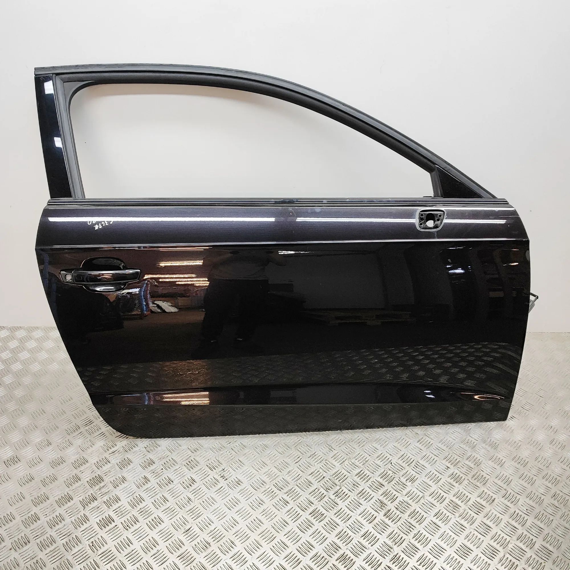 Audi A3 (8V) Front Right Door 8V3831052C Front Right Door AUDI A3 (Sportback ...