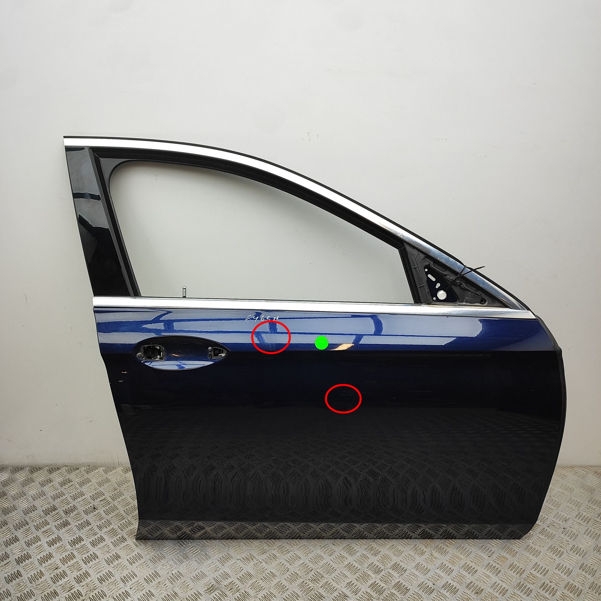 Mercedes-Benz A (W176) Front Right Door A2139001118, A2139051400, A2137200205, A0009065...