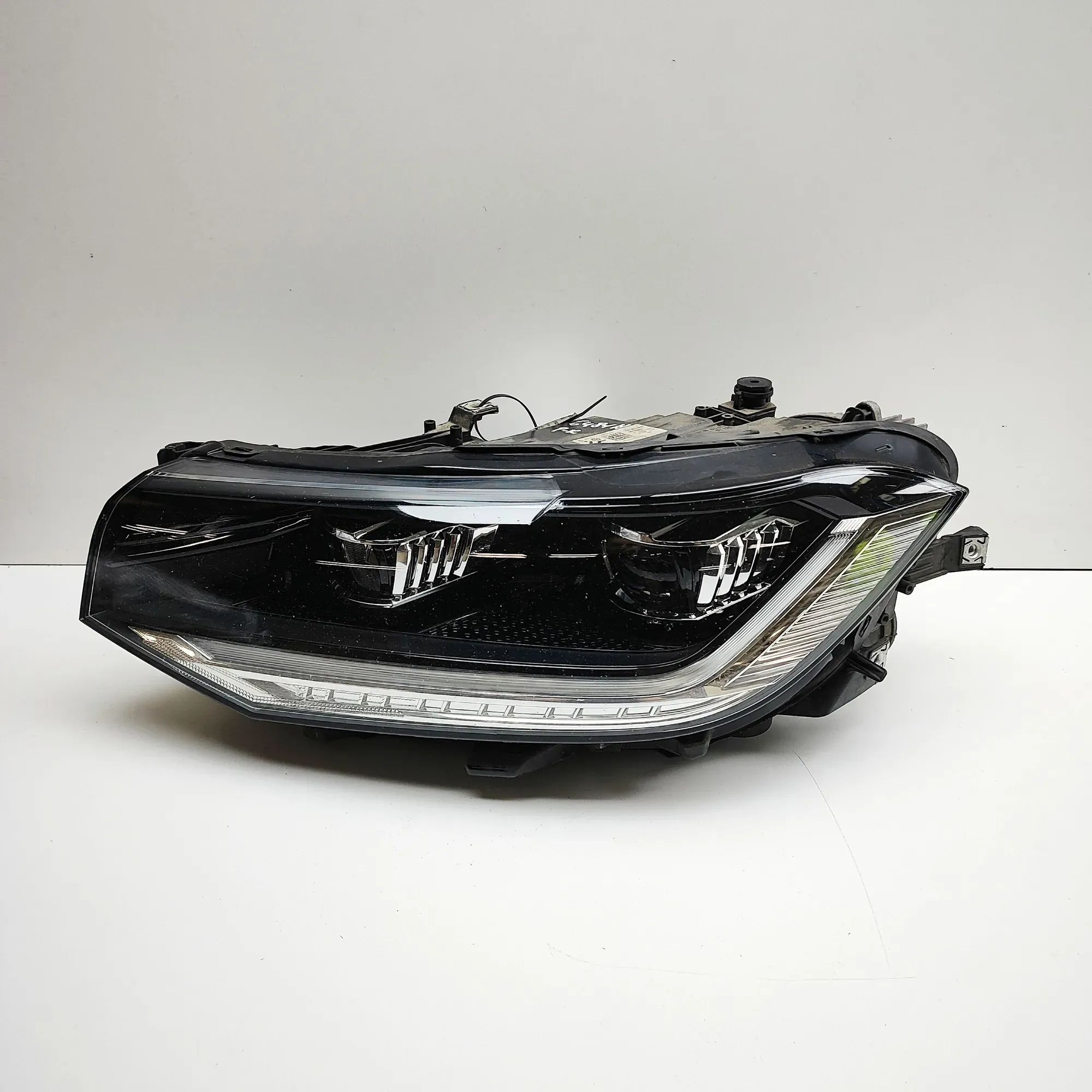 Volkswagen T-Cross Front Left Headlight 2GN941035B Front Left Headlight VW T-CROSS (C11...