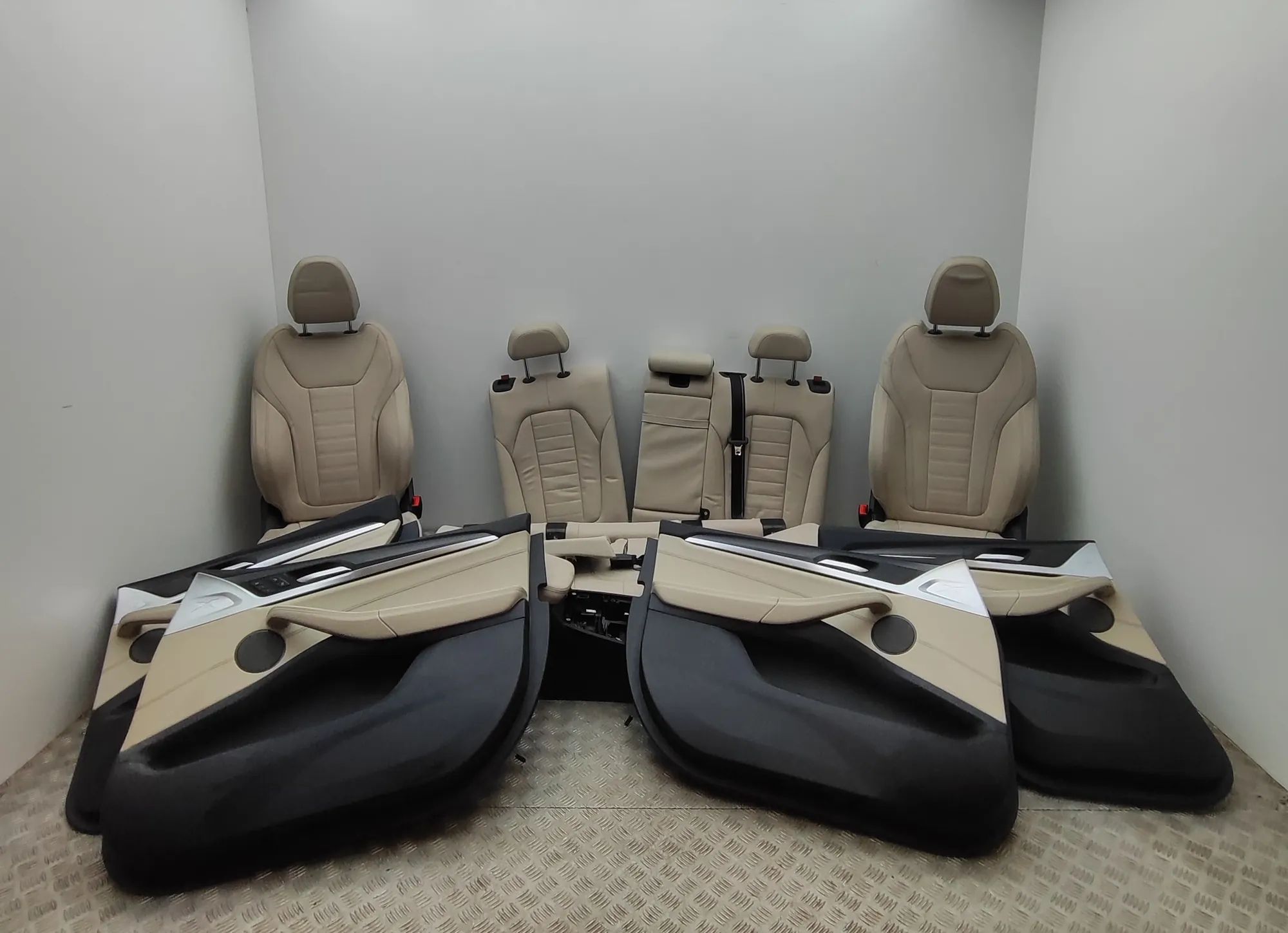 BMW X3 / iX3 (G01) Interior Seats W/ Door Cards Kit 7414625, 7414584, 5A24EF7, 6994373 Interior Sea...