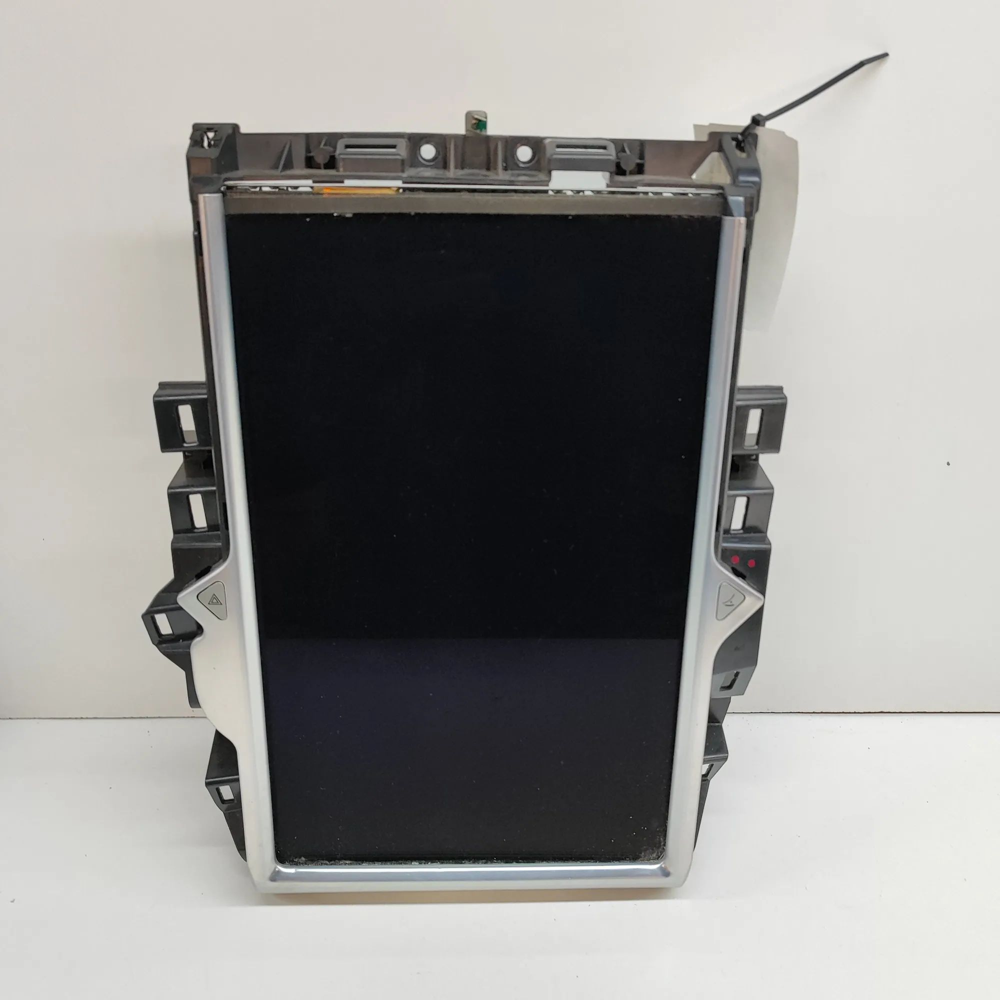 Tesla Model X Navigation Screen Display 1045006-03-A Navigation Screen Display TESLA MO...