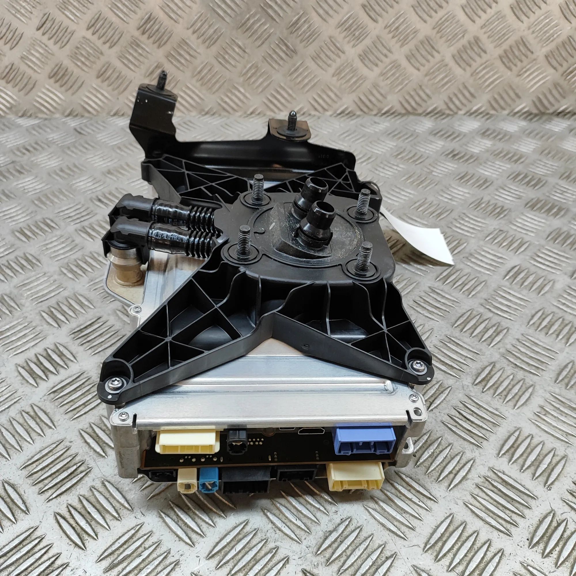 Tesla Model 3 Other Control Units 1681271-05-J Other Control Units TESLA MODEL 3 ...