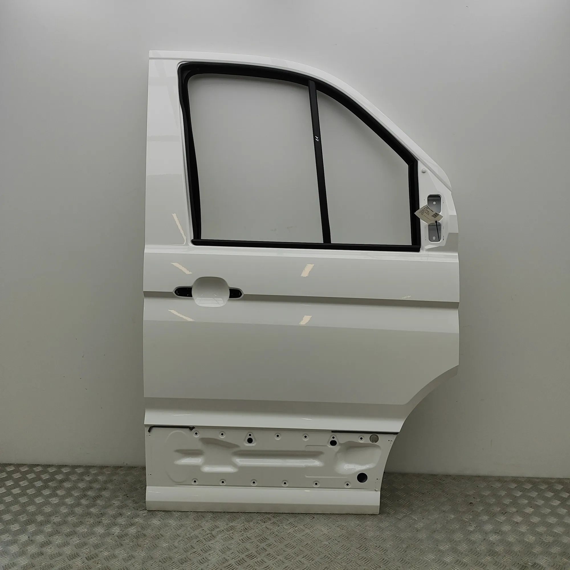 Volkswagen Crafter Front Right Door 7C0831056G Front Right Door VW CRAFTER (Furgon ...