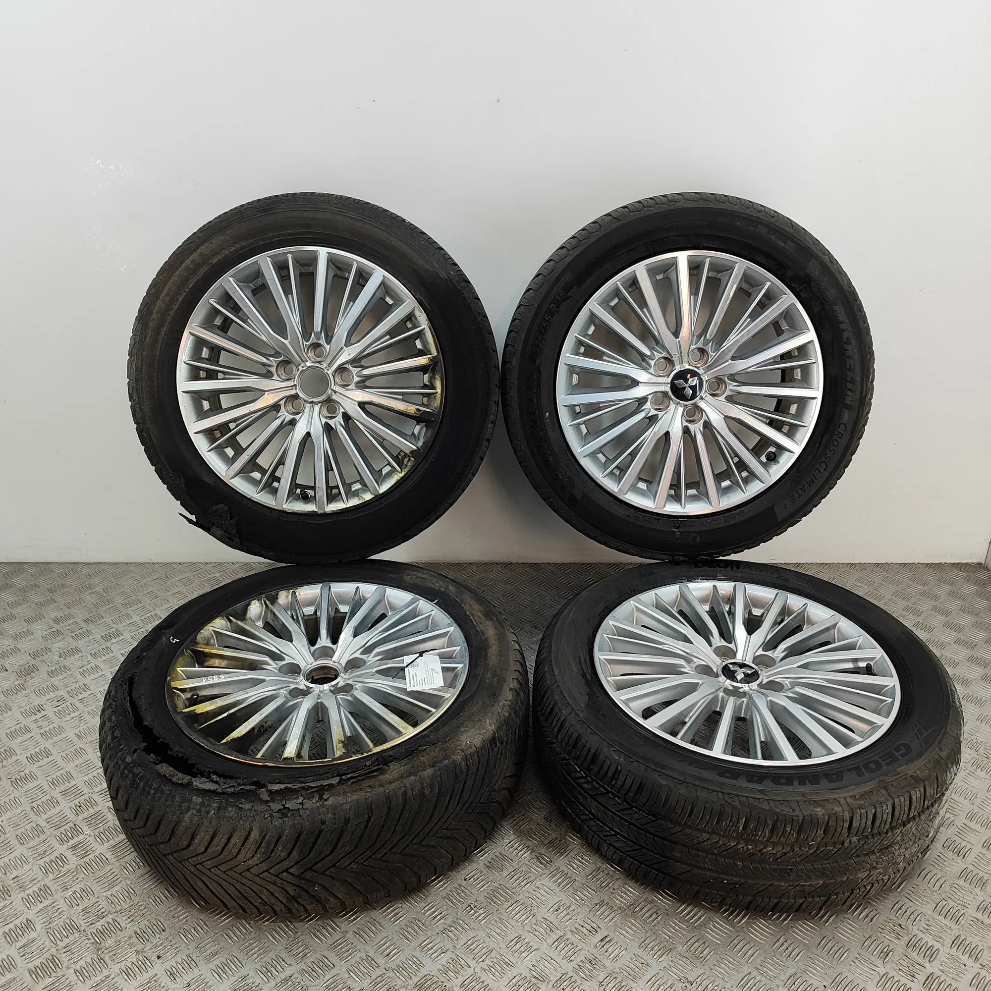 Mitsubishi Outlander Alloy Wheel Set 4250F624 Alloy Wheel Set MITSUBISHI OUTLANDER (...