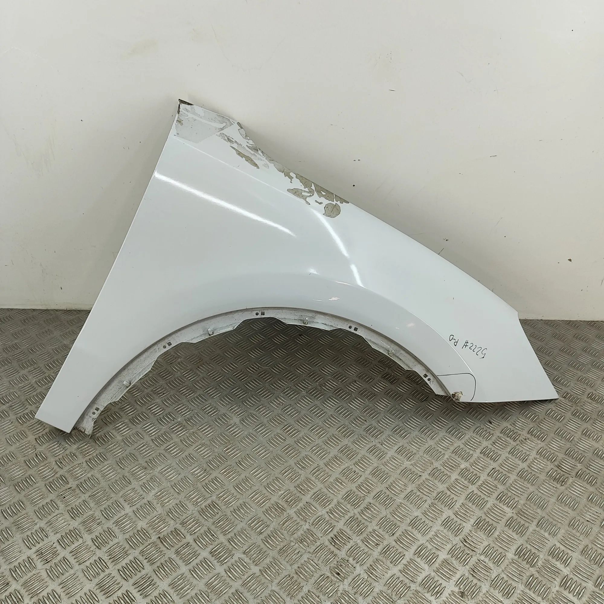 Porsche Cayenne Front Right Fender
