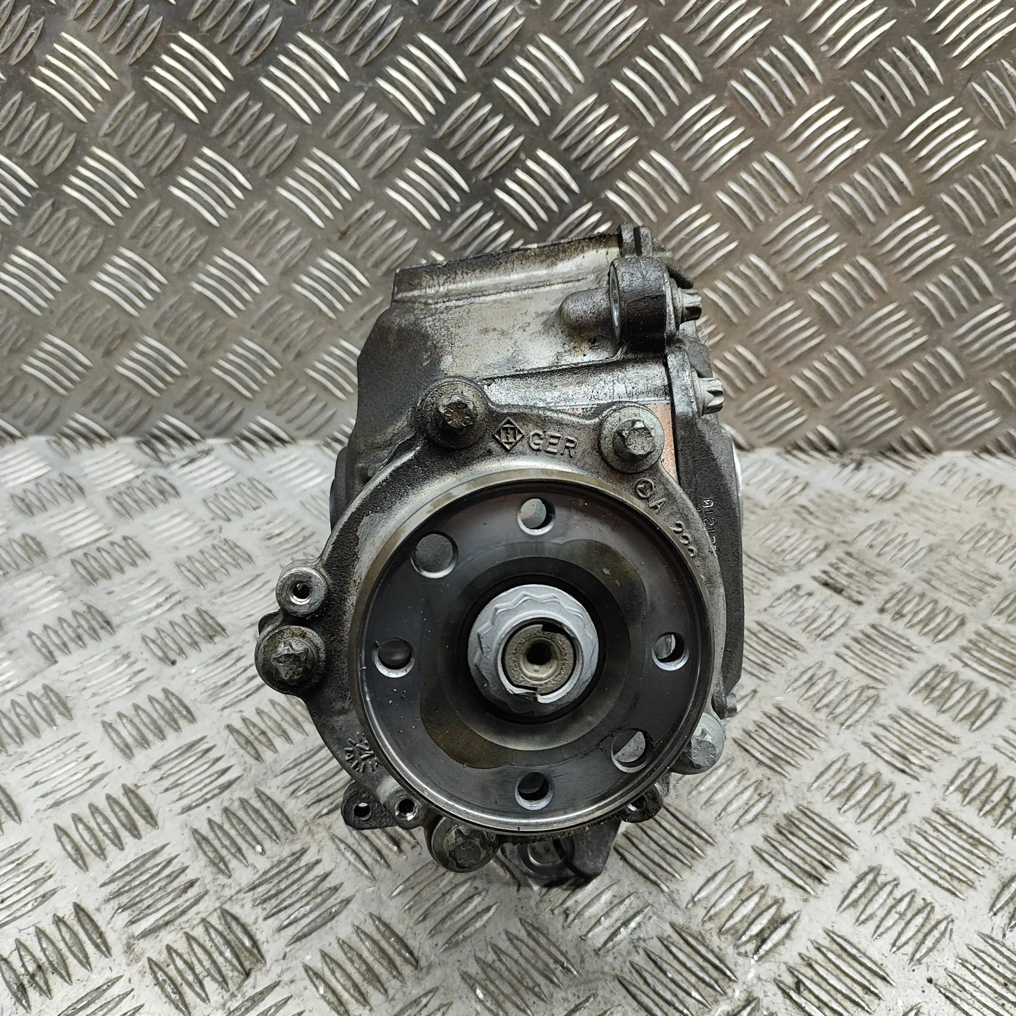 Mercedes-Benz A (W177) etutasauspyörästö A2213353400 Front Differential MERCEDES-BENZ E-...