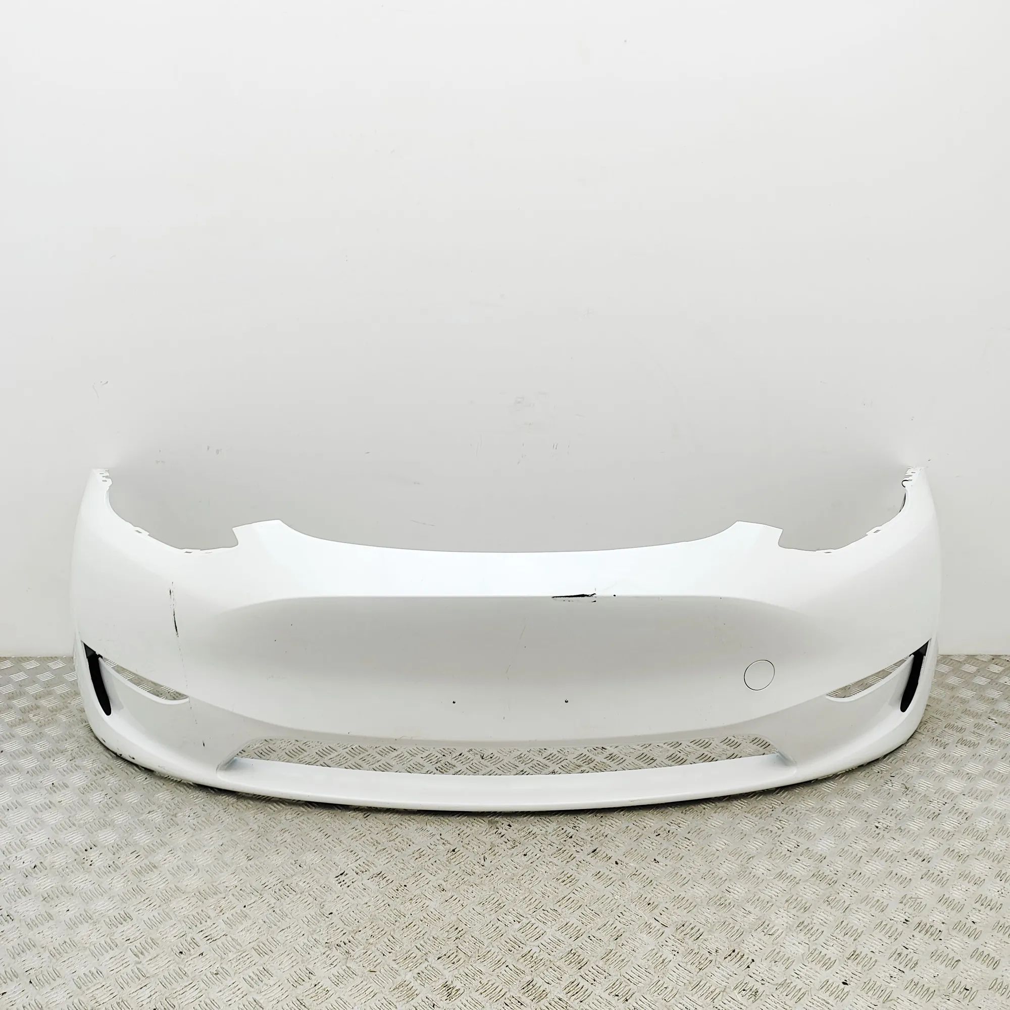 Tesla Model 3 front bumper 1084168-S0-E, 1084168-00-D Front Bumper TESLA M...