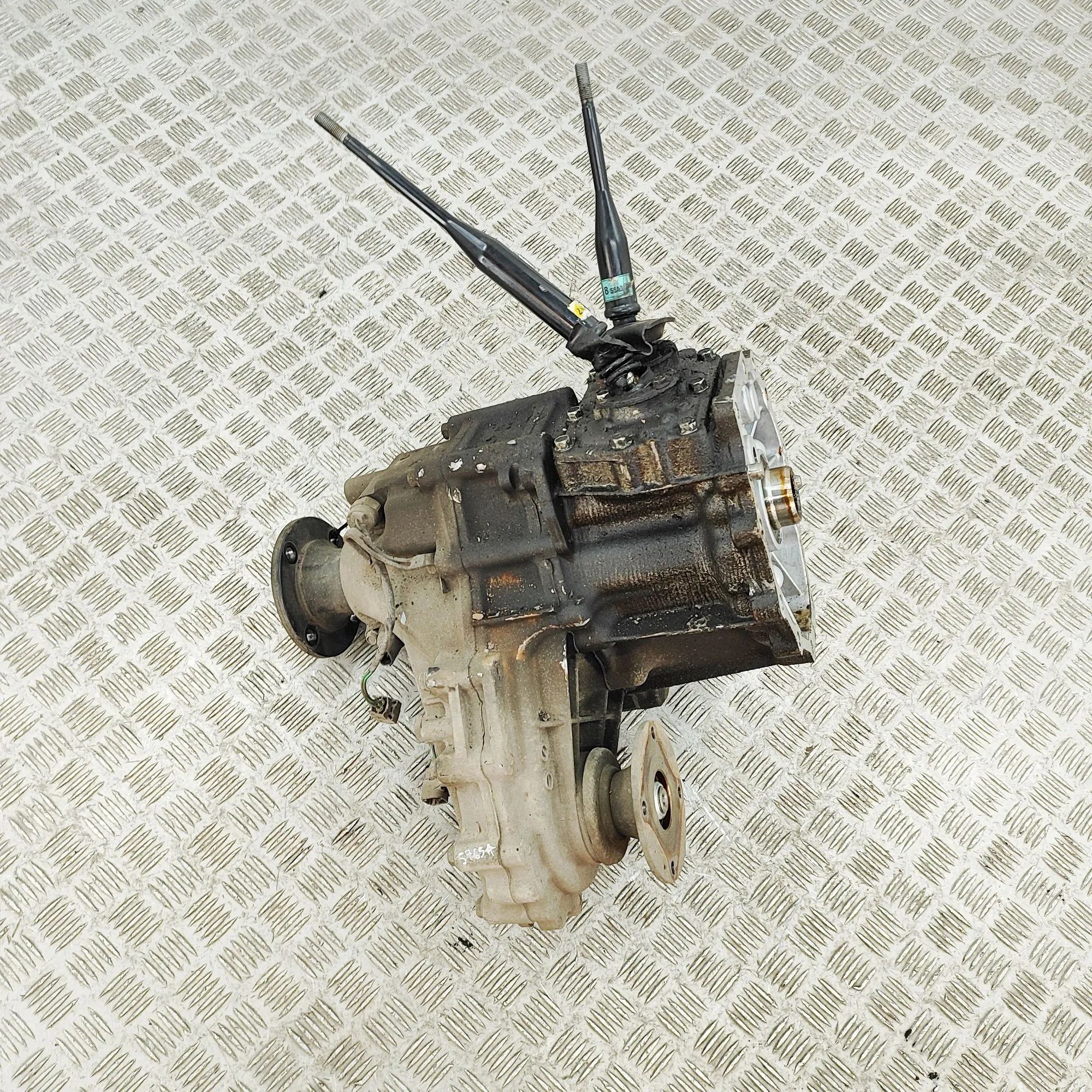 Ford Ranger Transfer box 6M34-7005-BB Transfer Box FORD RANGER (ET) (200...