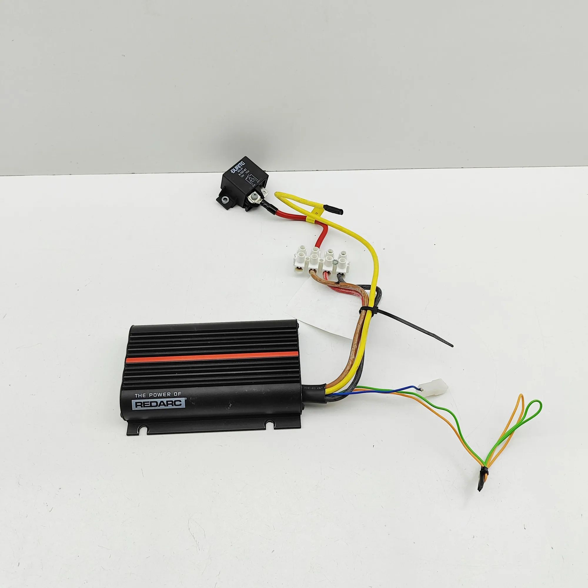 Renault Master Voltage Control Unit 10R-059840, BCDC1250D, 0-727-07 Voltage Control...