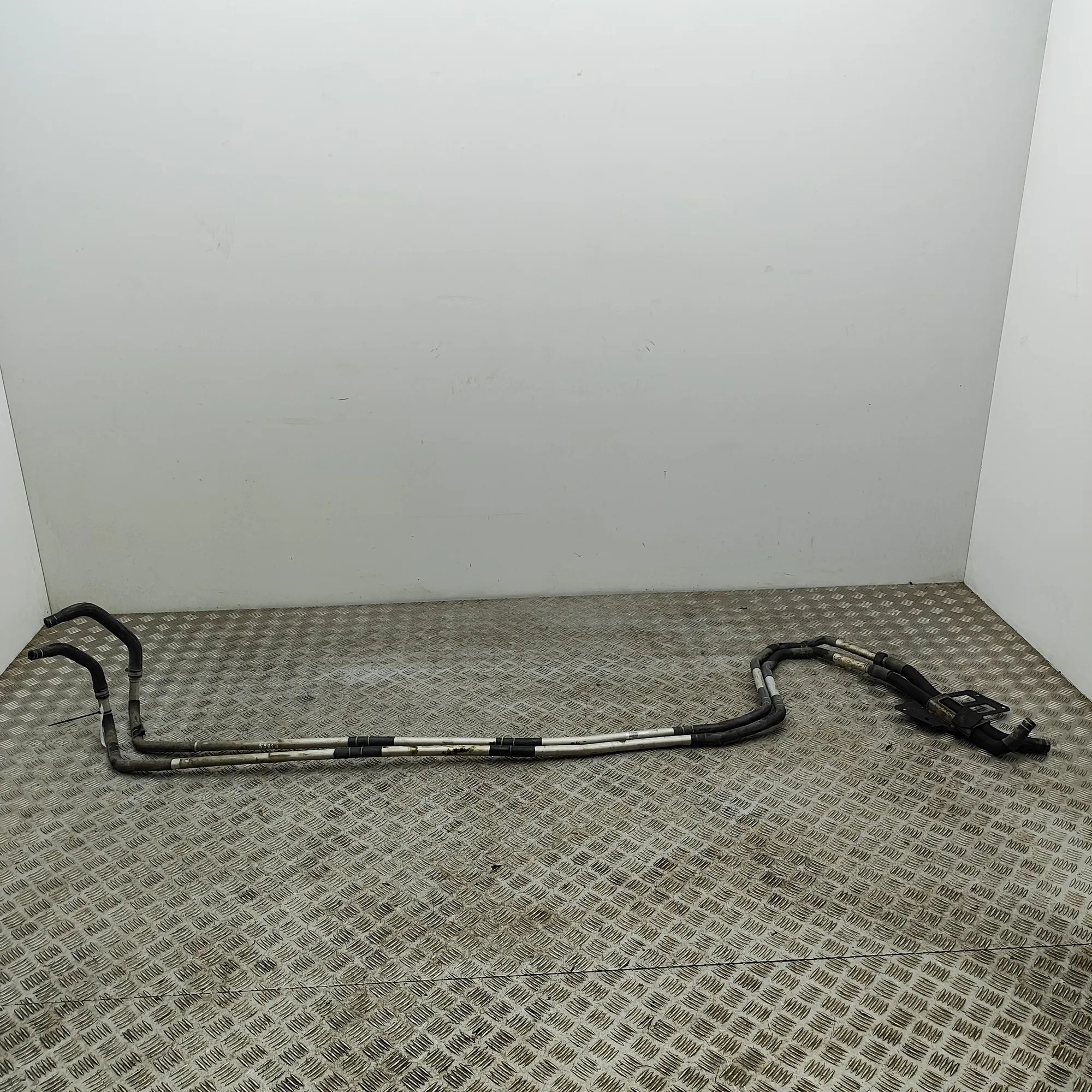 Ferrari California Oil Return Hose 247906, 247907 Oil Return Hose FERRARI CALIFORN...