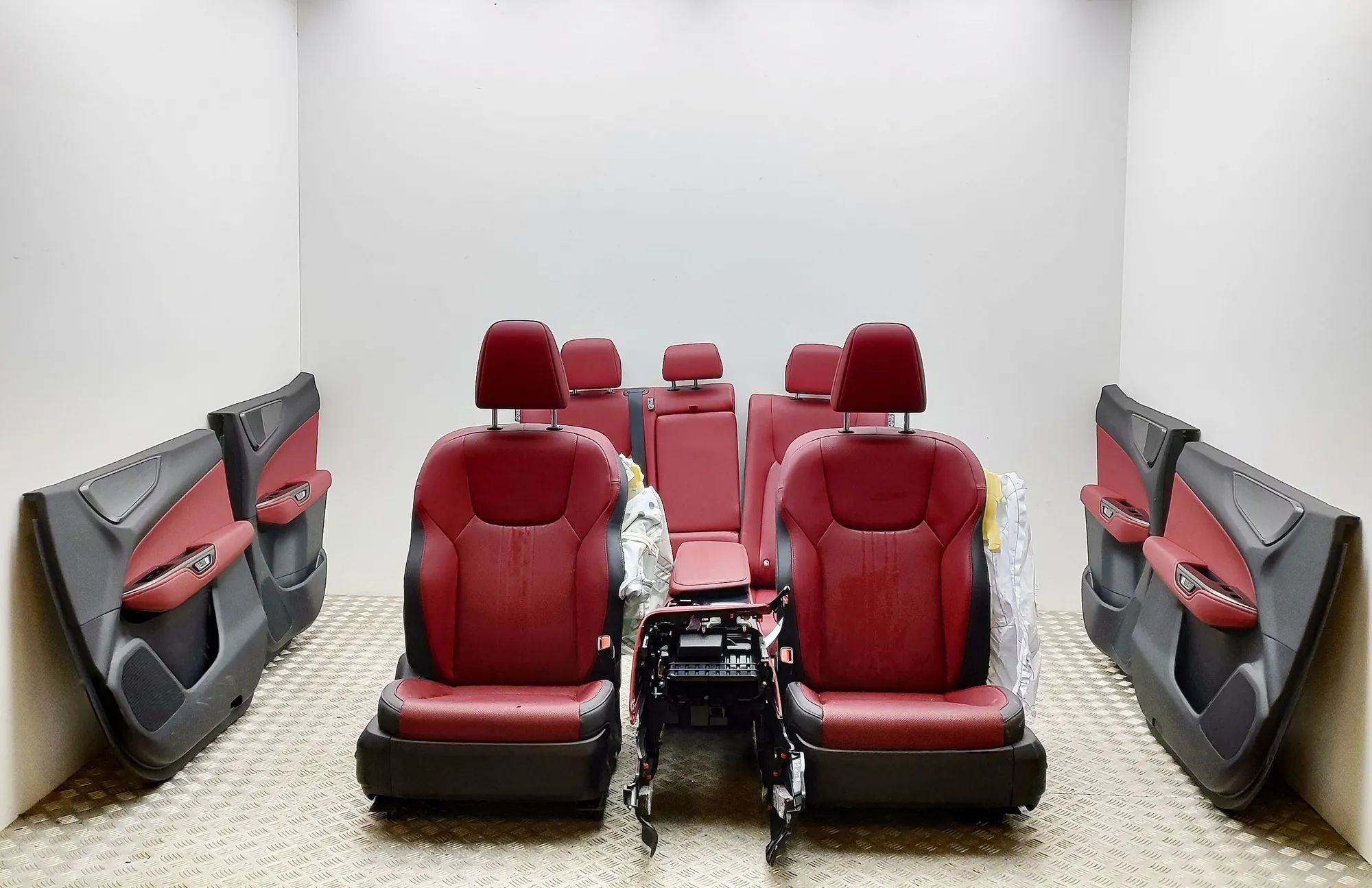 Lexus NX Interior Seats W/ Door Cards Kit 67610-78381-29, 67640-78151-29, 67630-78151-29,...